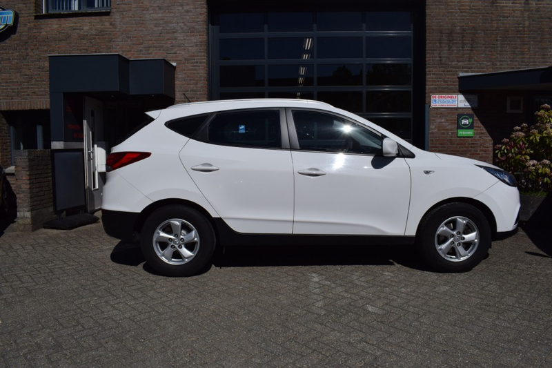 Hyundai iX35 - — photo 3