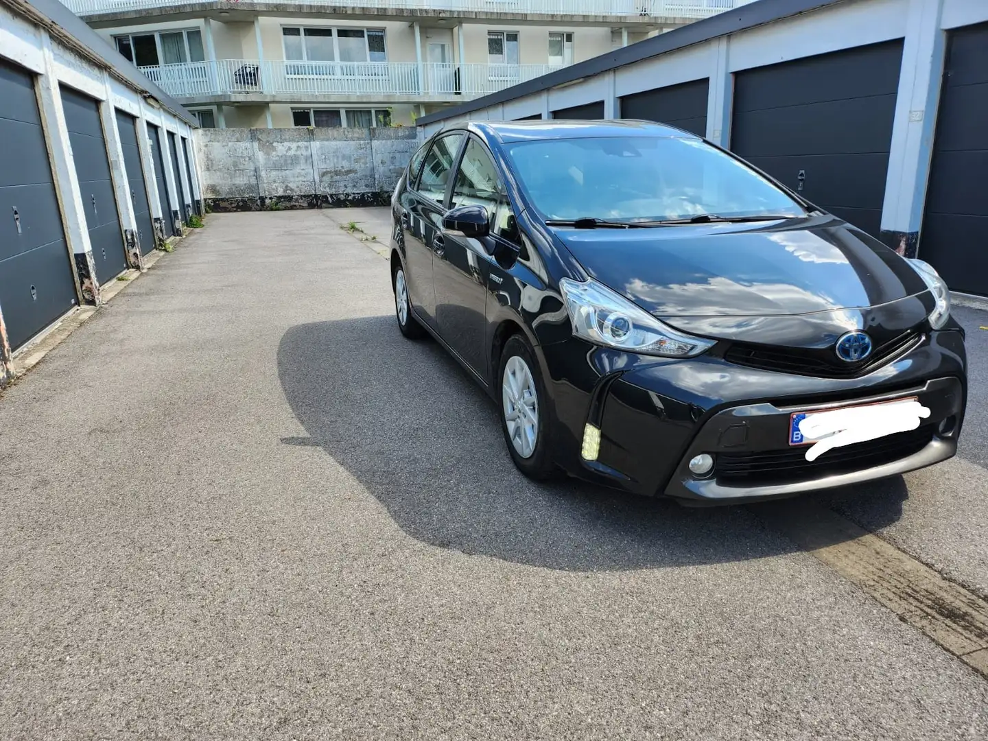 Toyota Prius+ - 1