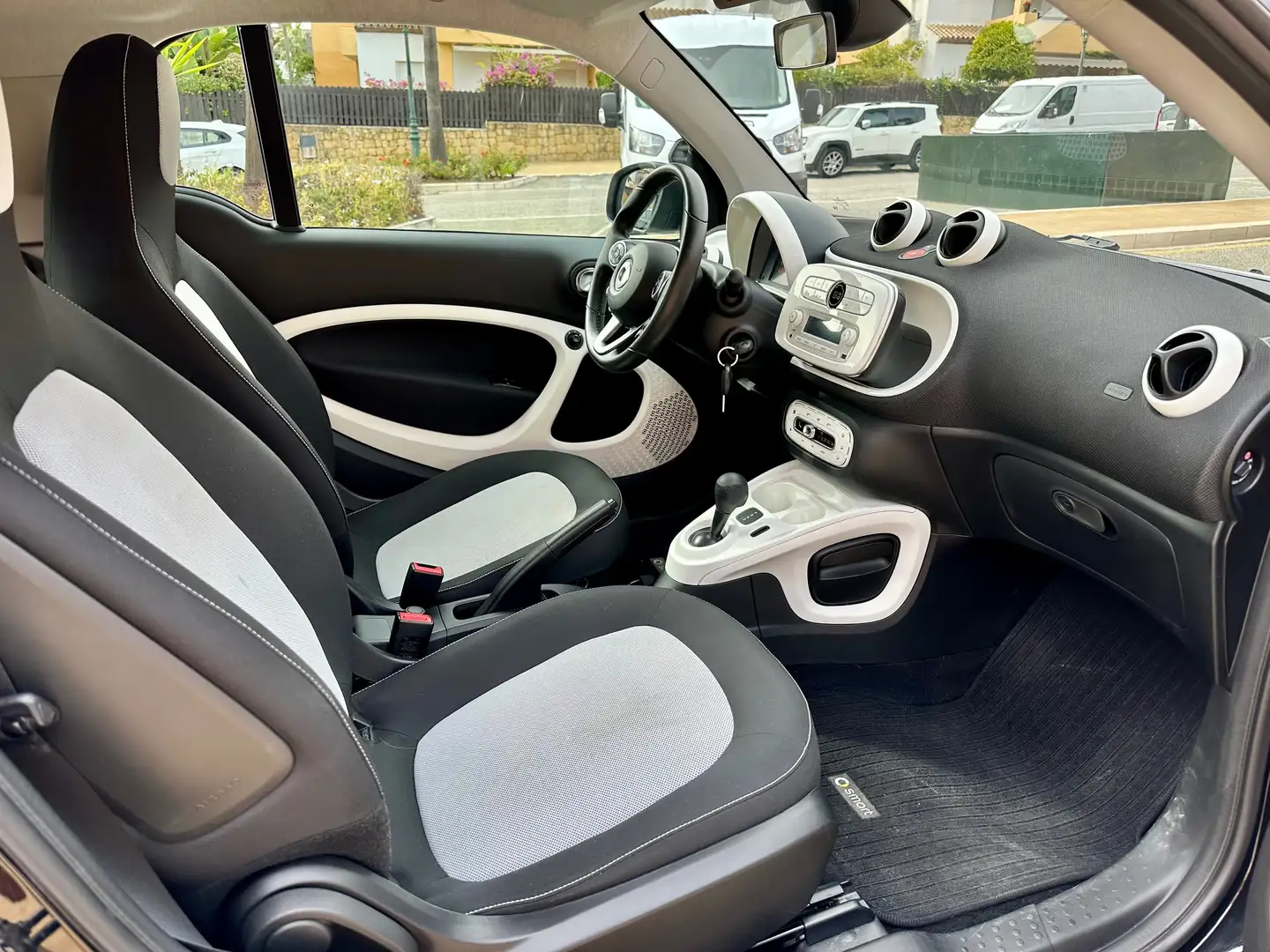 smart forTwo FOR TWO COUPE Blanco - 2