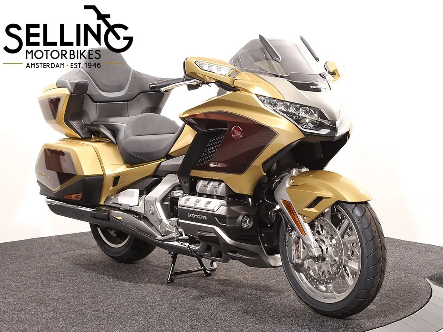 Honda GL 1800 TOUR DELUXE Gold Negru - 1
