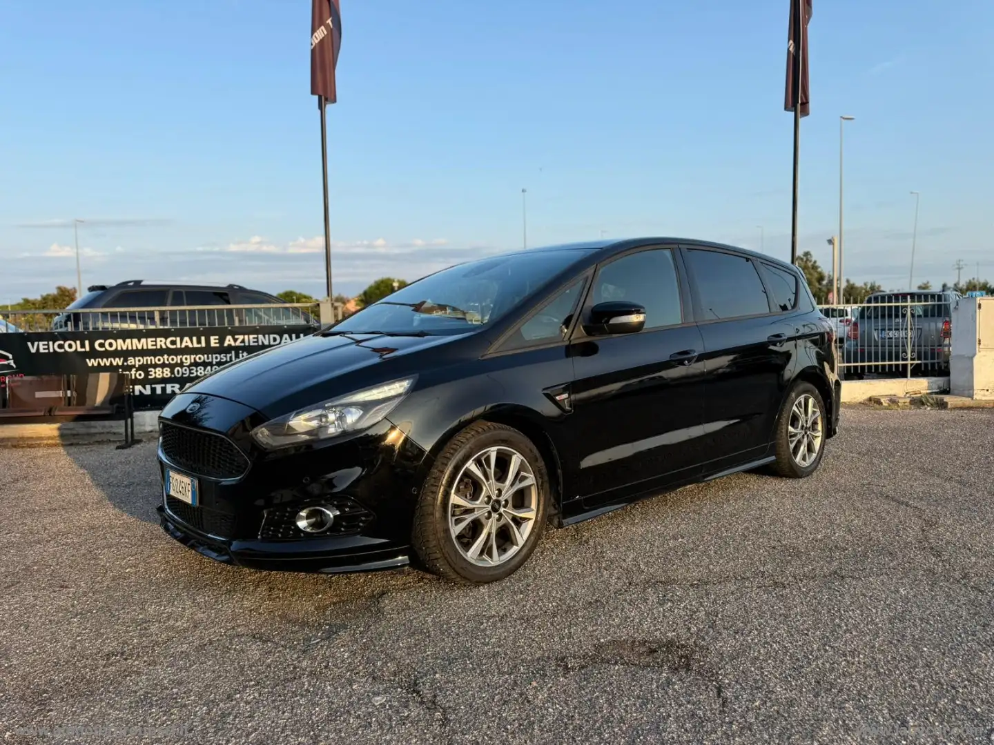 Ford S-Max 2.0 EcoBlue 150 CV S&S Aut.ST-LINE - 2