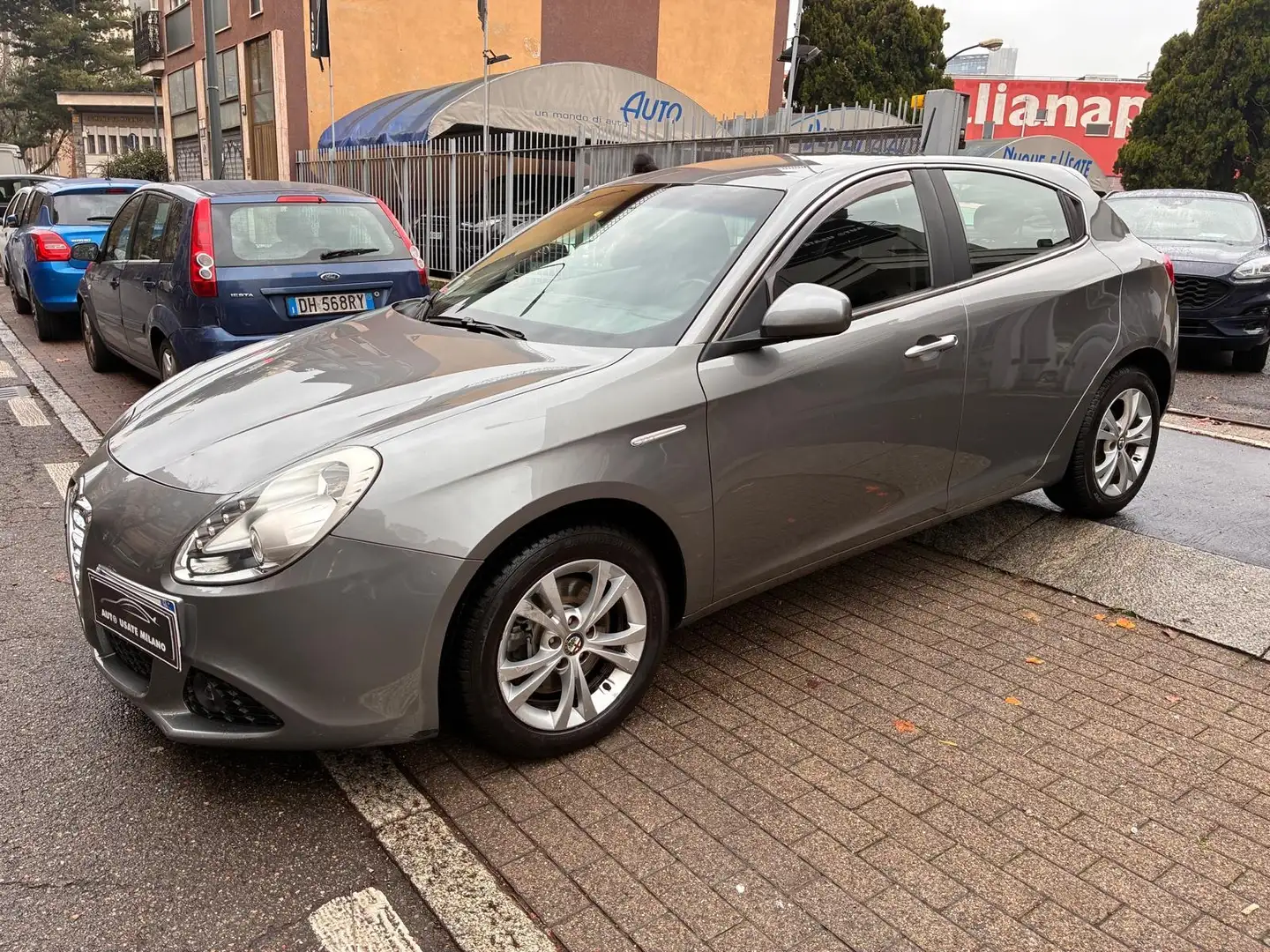Alfa Romeo Giulietta Giulietta 1.4 TURBO BENZ. 170cv! Zilver - 1