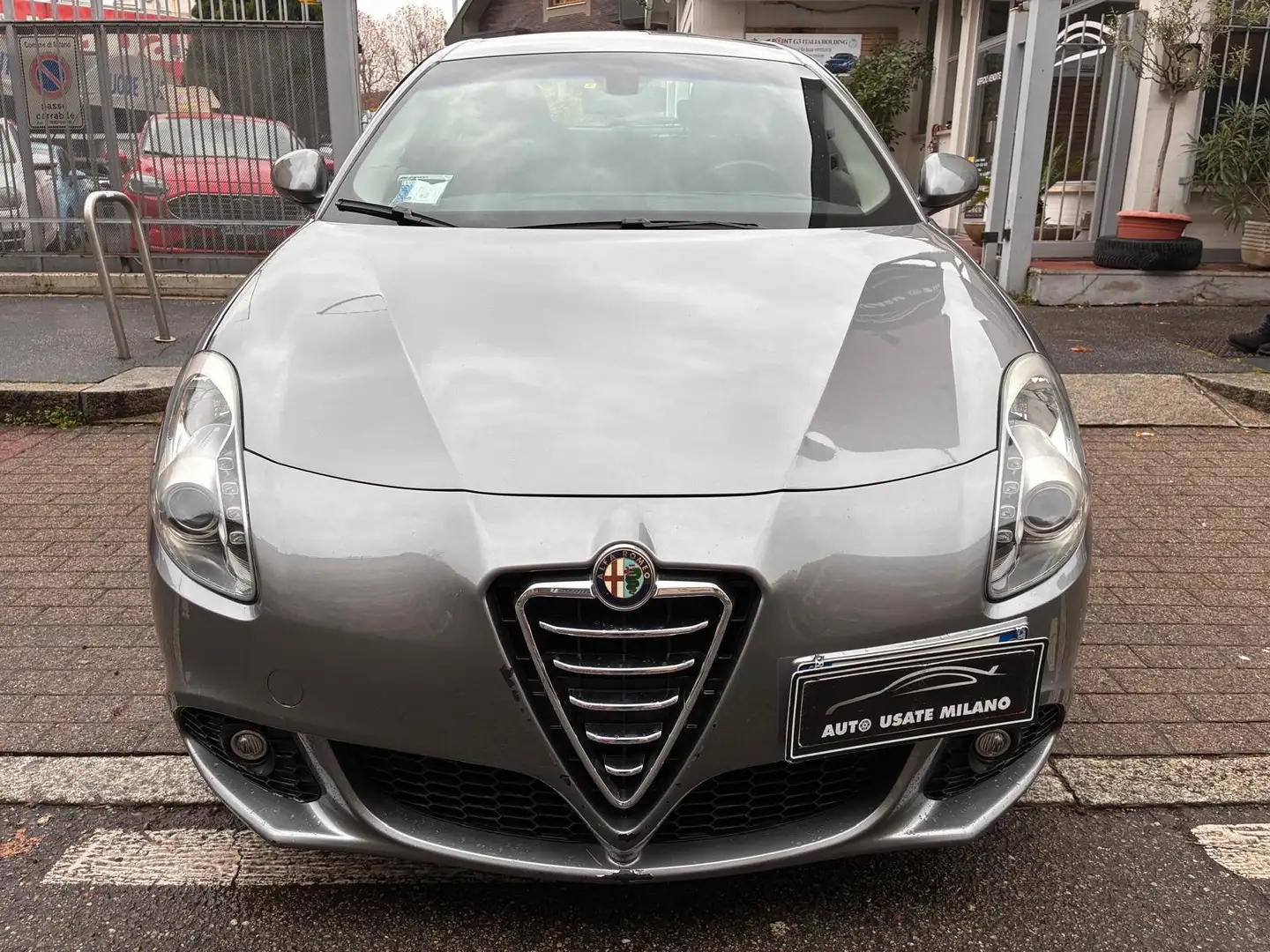 Alfa Romeo Giulietta Giulietta 1.4 TURBO BENZ. 170cv! Zilver - 2