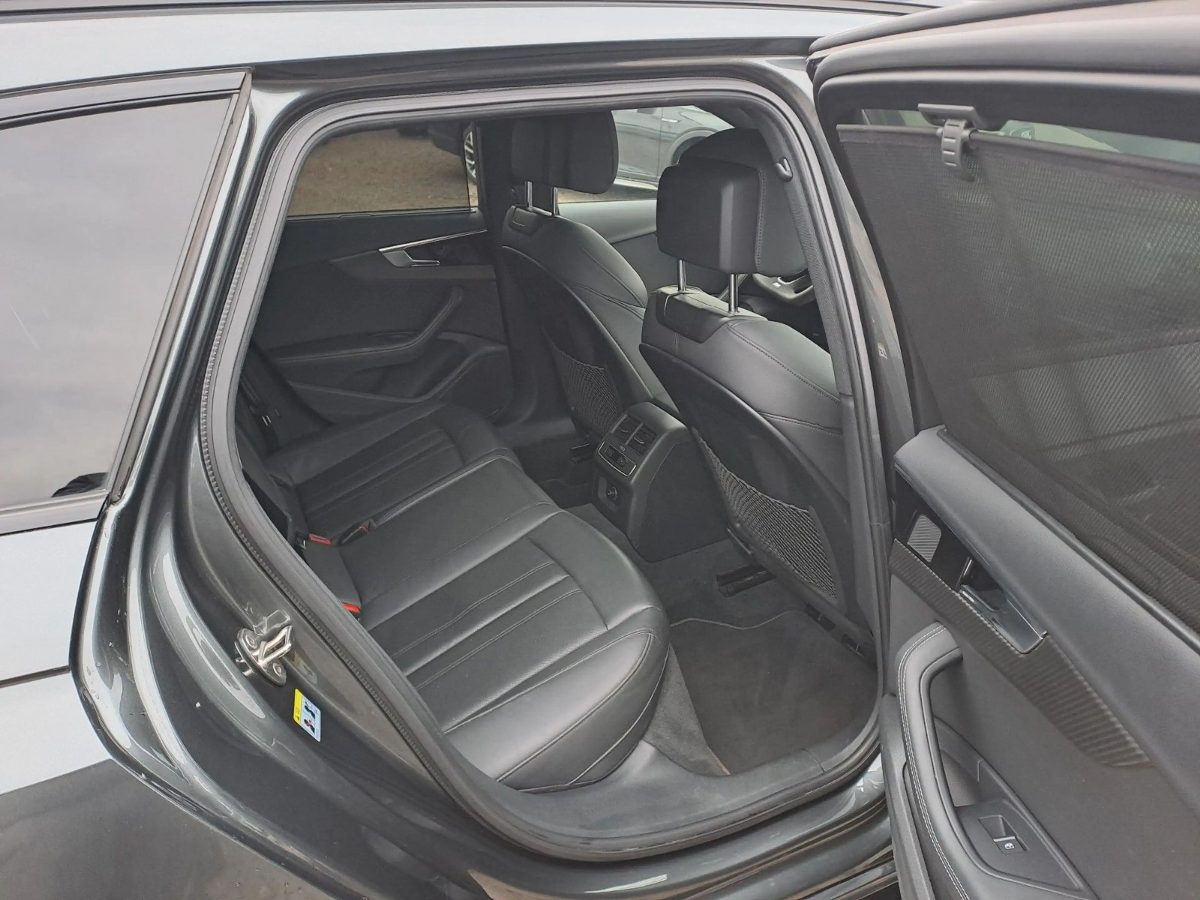 Audi RS4 Avant 2.9 TFSI quattro — photo 14