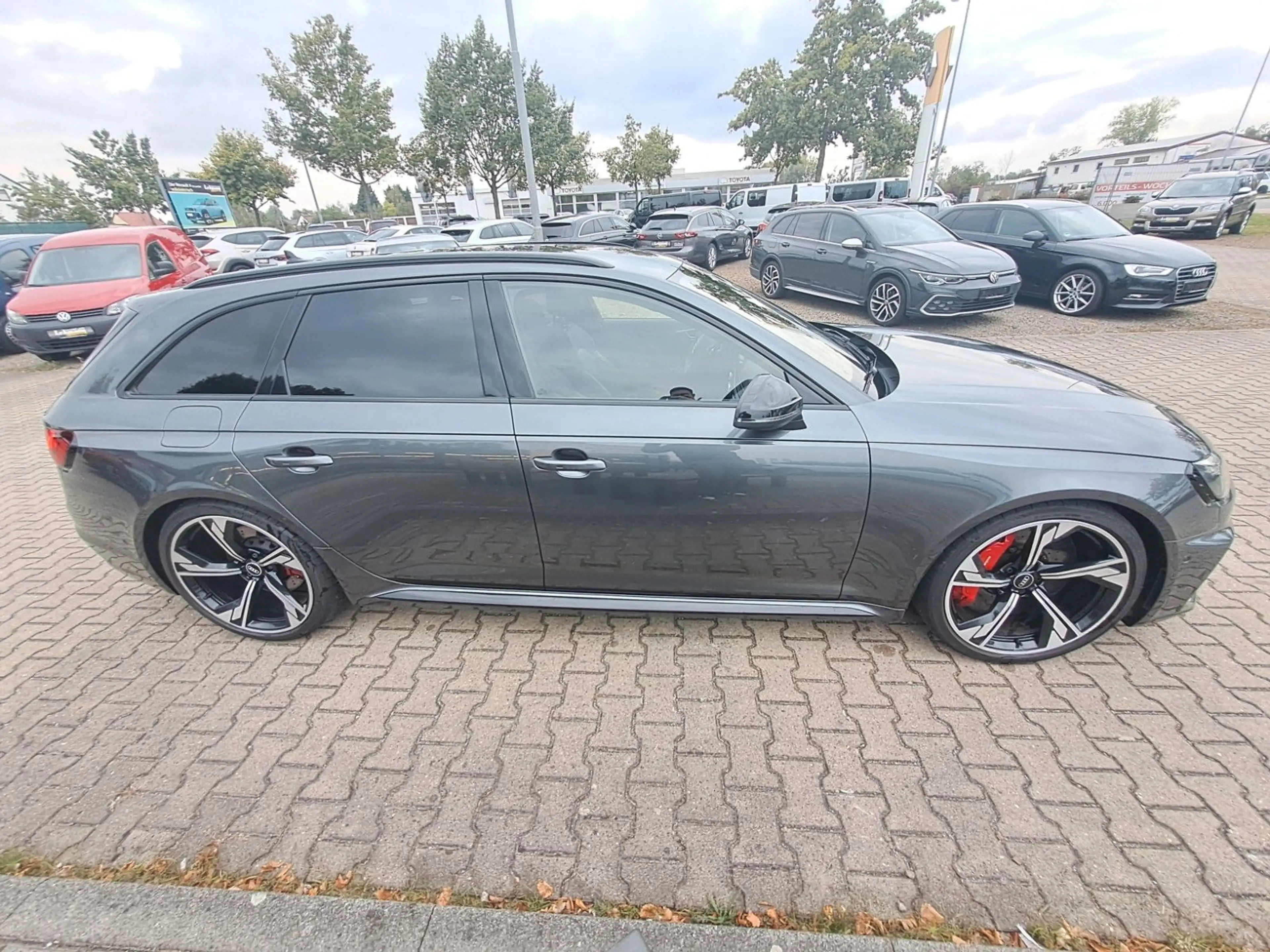 Audi RS4 Avant 2.9 TFSI quattro — photo 4
