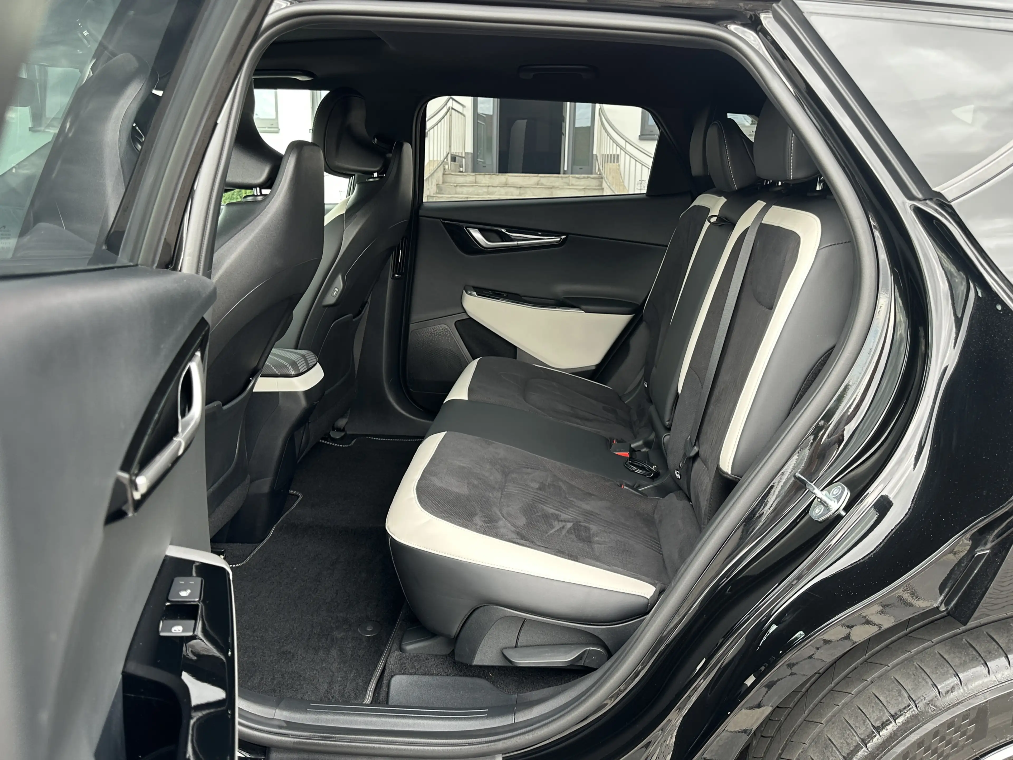 Kia EV6 GT-Line LED PANO HUD MEMO 360° AHK 77,4KWh — photo 12