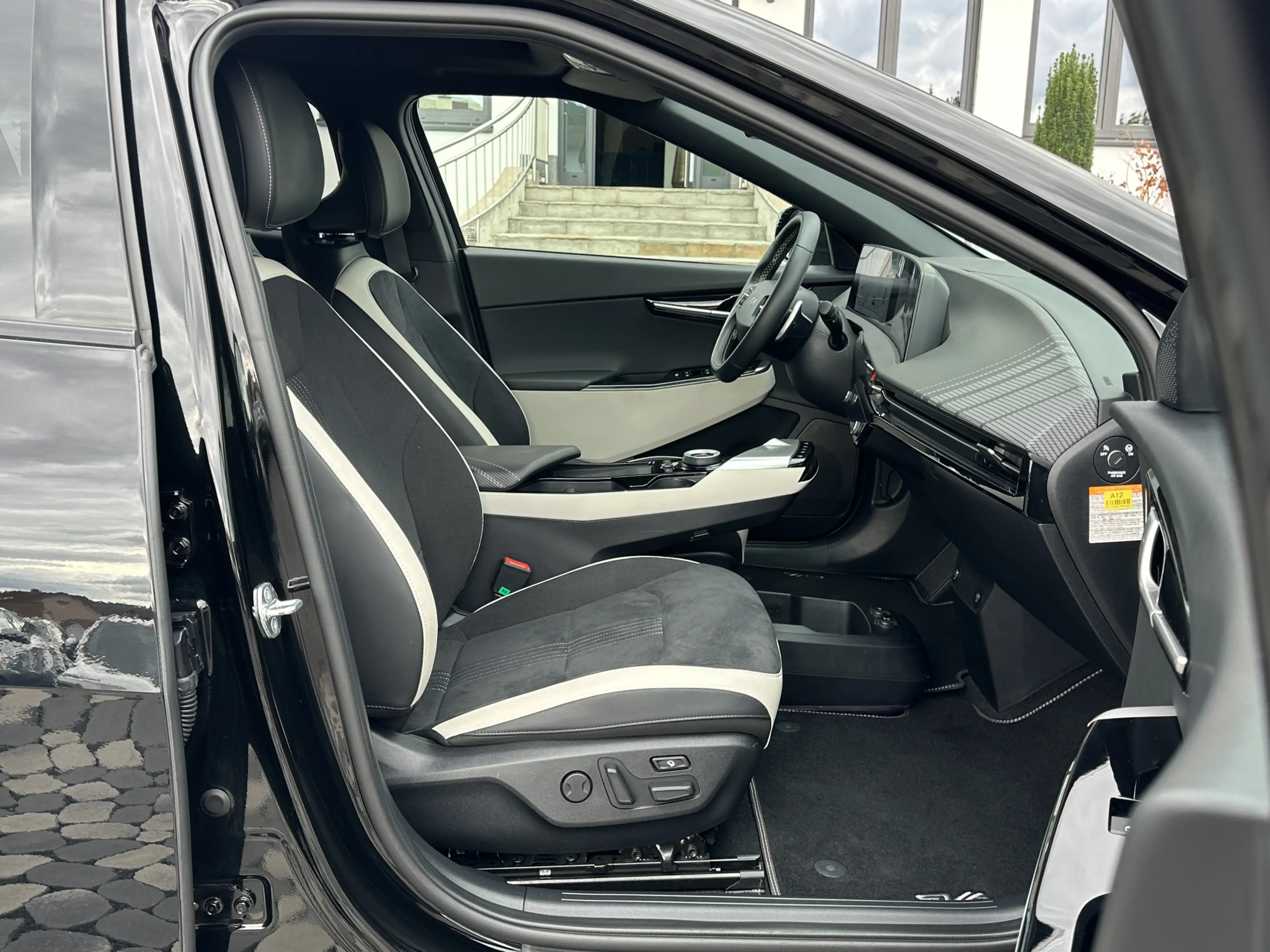 Kia EV6 GT-Line LED PANO HUD MEMO 360° AHK 77,4KWh — photo 10