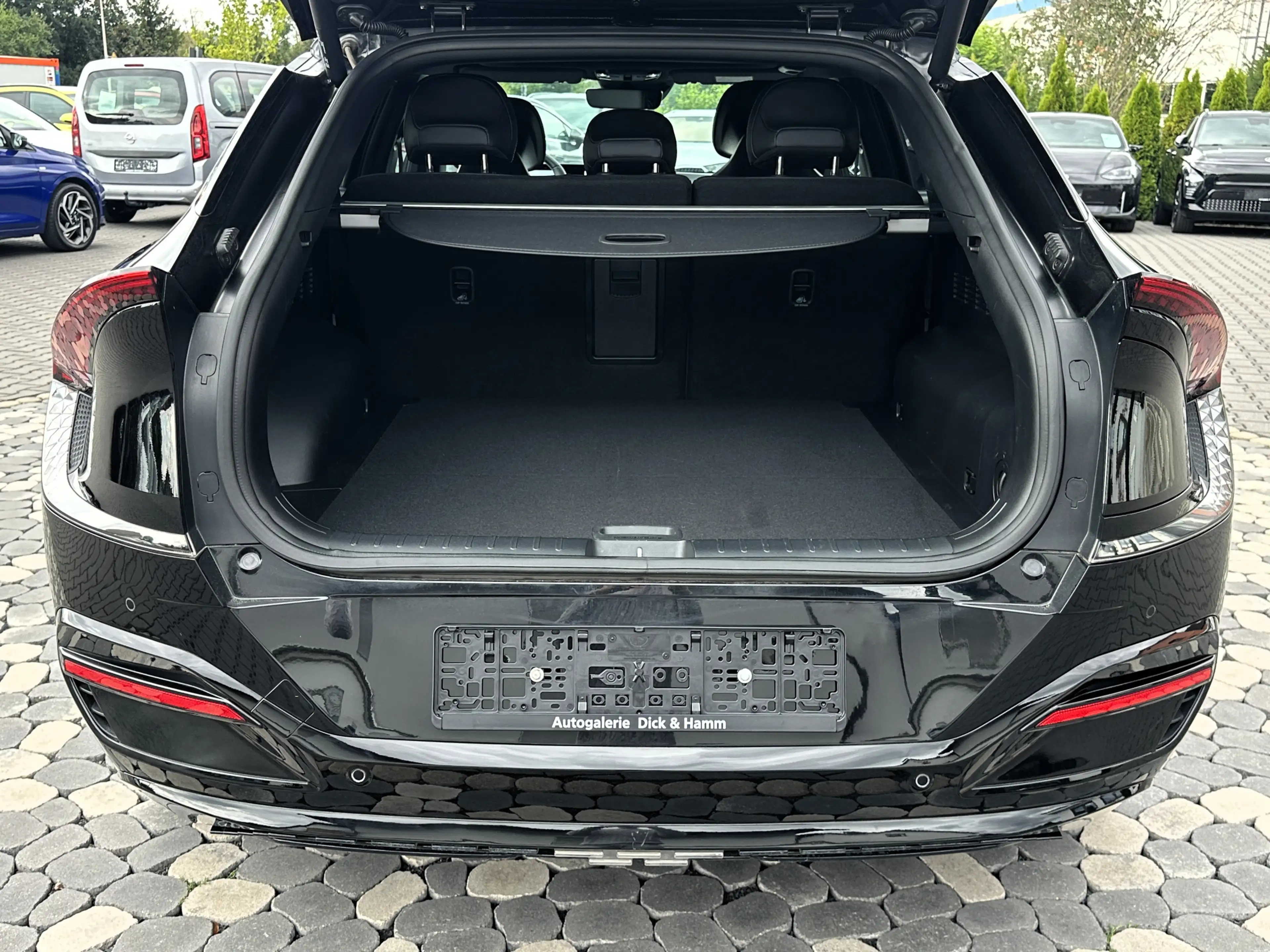 Kia EV6 GT-Line LED PANO HUD MEMO 360° AHK 77,4KWh — photo 29