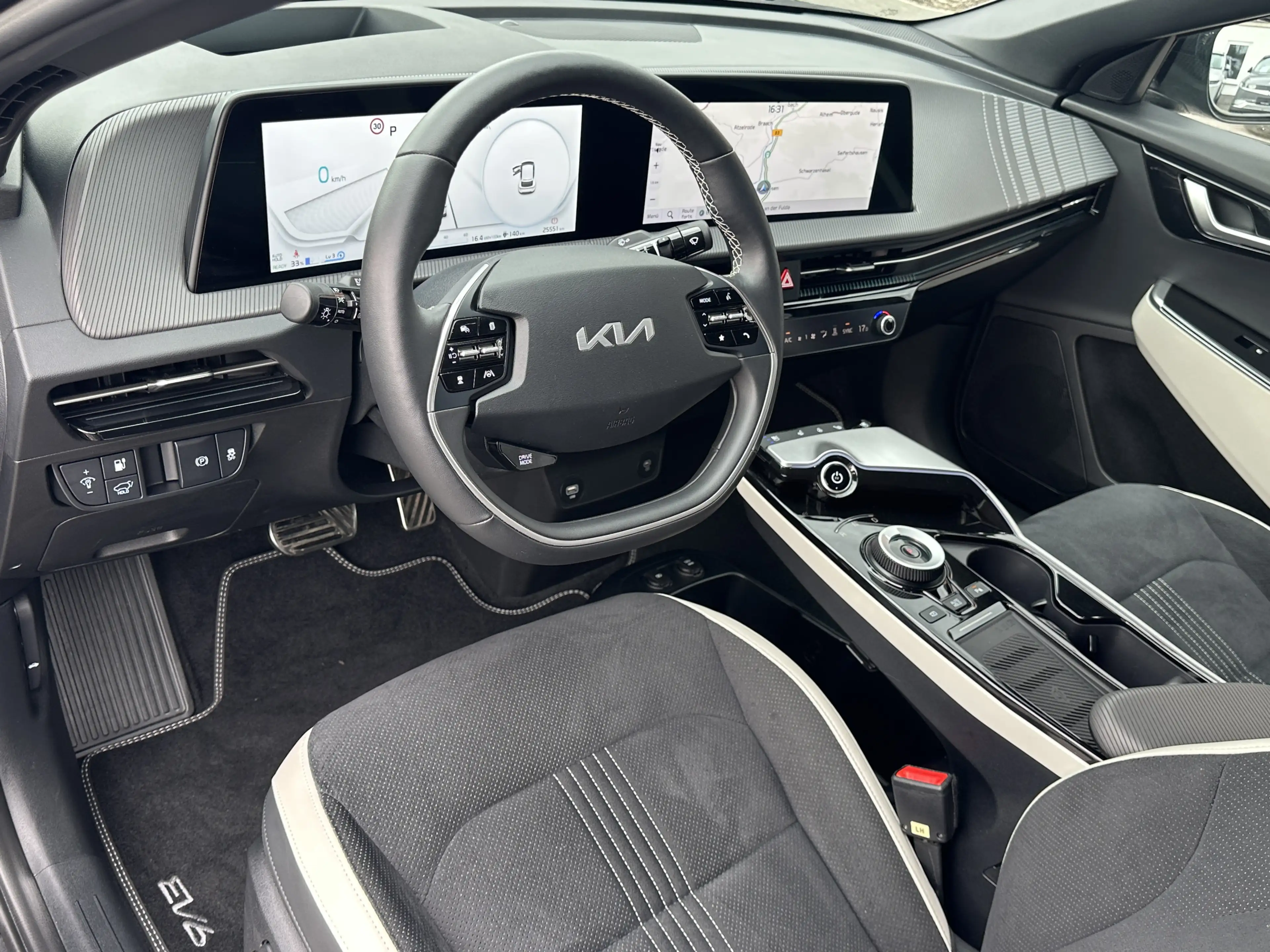 Kia EV6 GT-Line LED PANO HUD MEMO 360° AHK 77,4KWh — photo 15