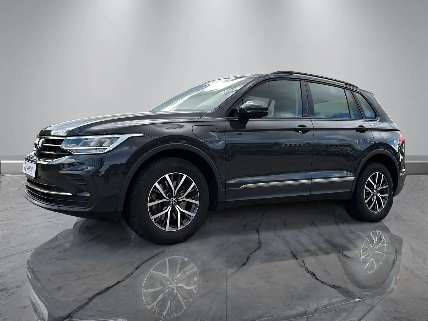 Volkswagen Tiguan Life 1.4TSI DSG eHybrid +AHK+EINPARK+LED+ Grau - 2