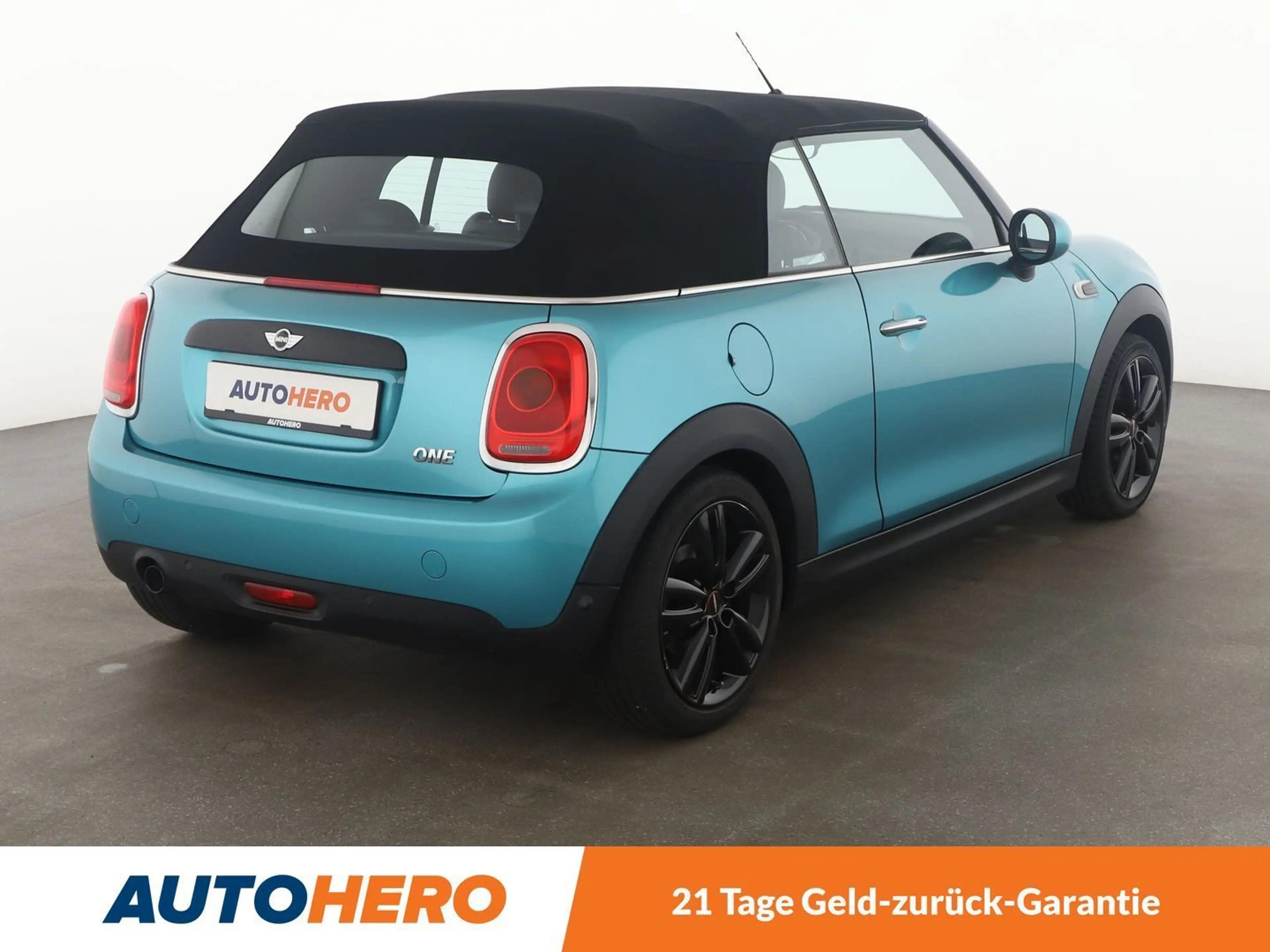 MINI One Cabrio One *TEMPO*PDC*SHZ*KLIMA* — photo 6