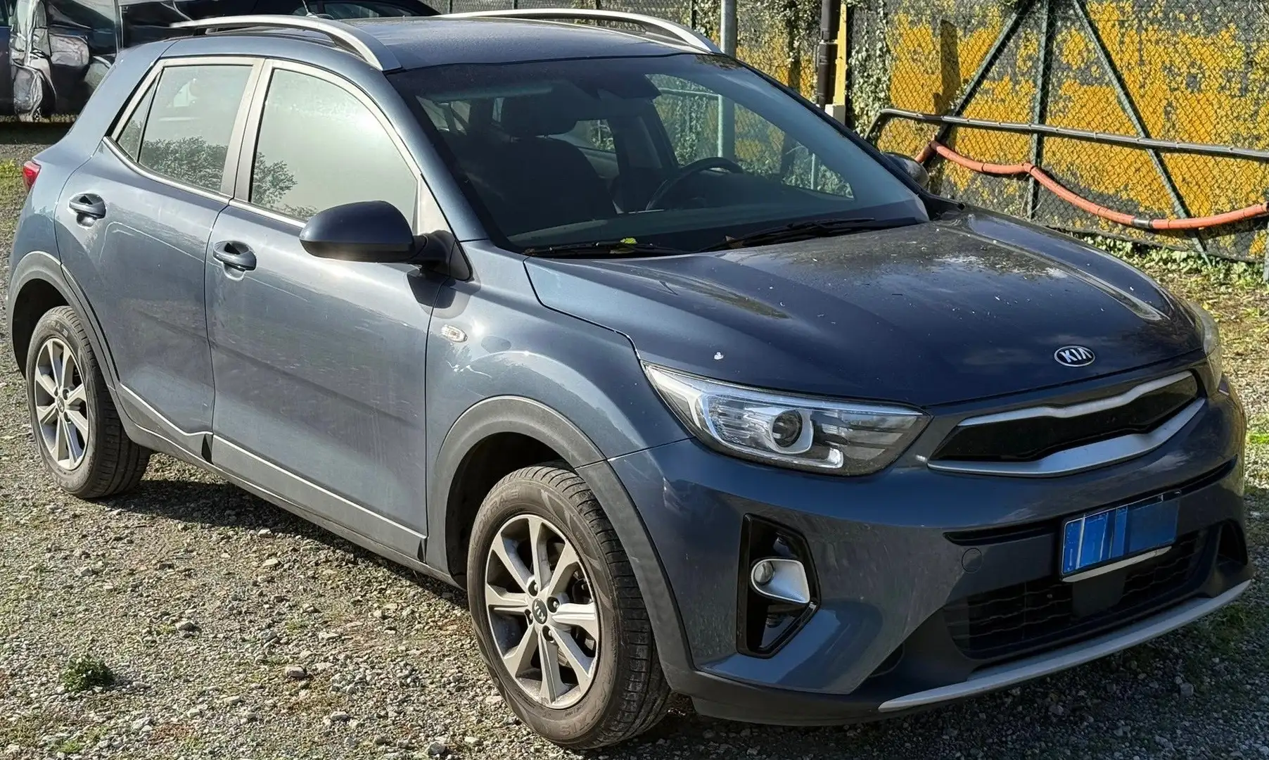 Kia Stonic Stonic 1.4 MPI 100 CV Style Bleu - 1