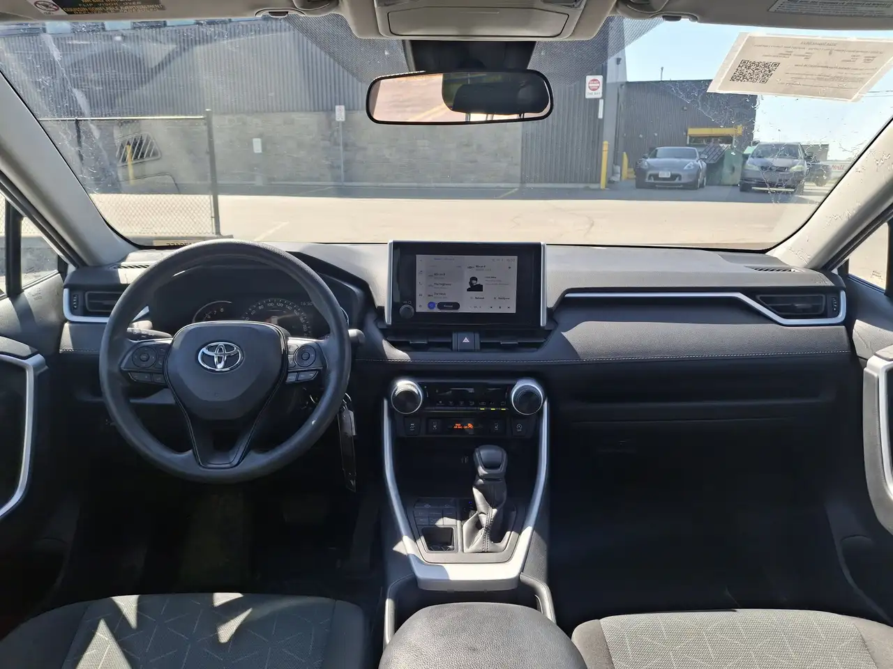 Toyota RAV 4 снимка Toyota RAV 4