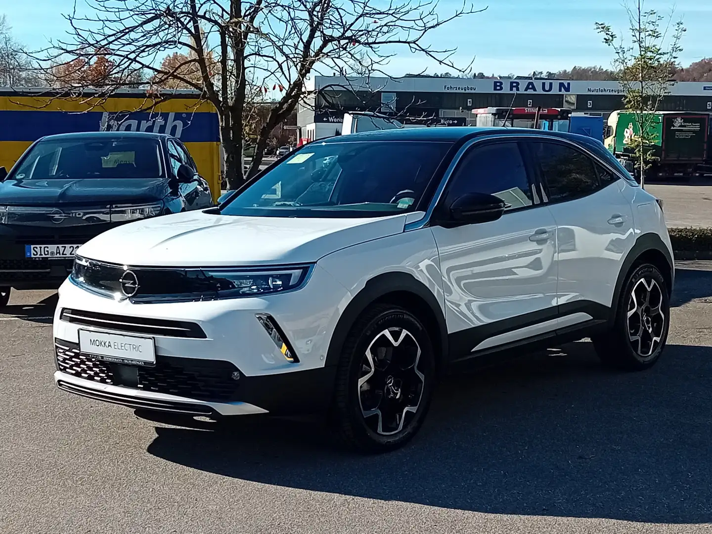 Opel Mokka e Ultimate SHZ Navi PDC Weiß - 2