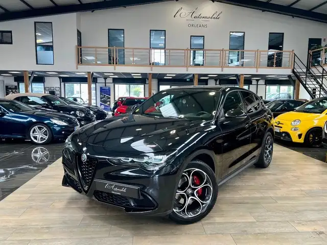 Alfa Romeo Stelvio (3) 2.2 DIESEL 210 AT8 Q4 SPRINT PACK AMBIANCE VELOCE