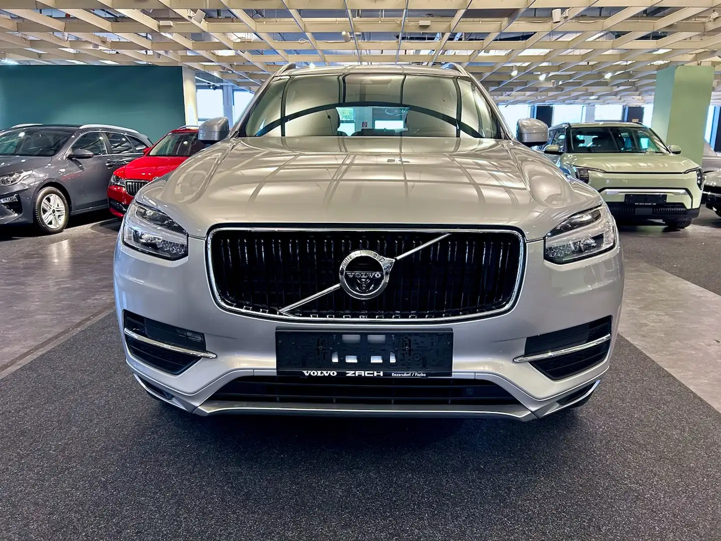 Volvo XC90 XC90 D4 Momentum *Service neu* Grau - 2