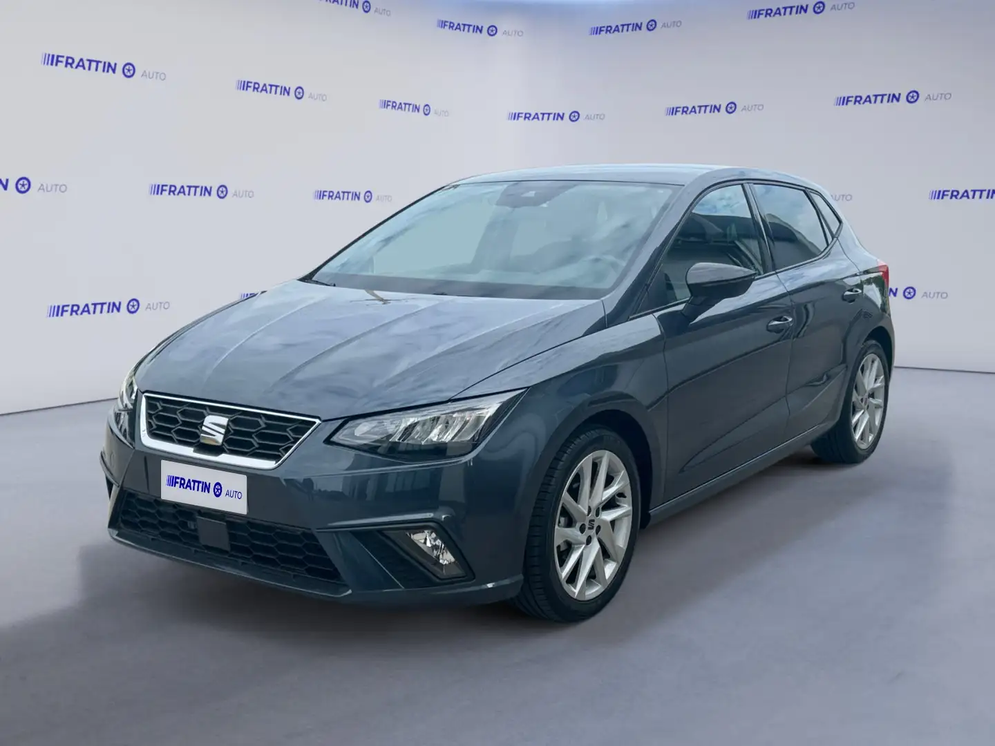 SEAT Ibiza 1.0 EcoTSI 95 CV 5 porte FR Grigio - 1