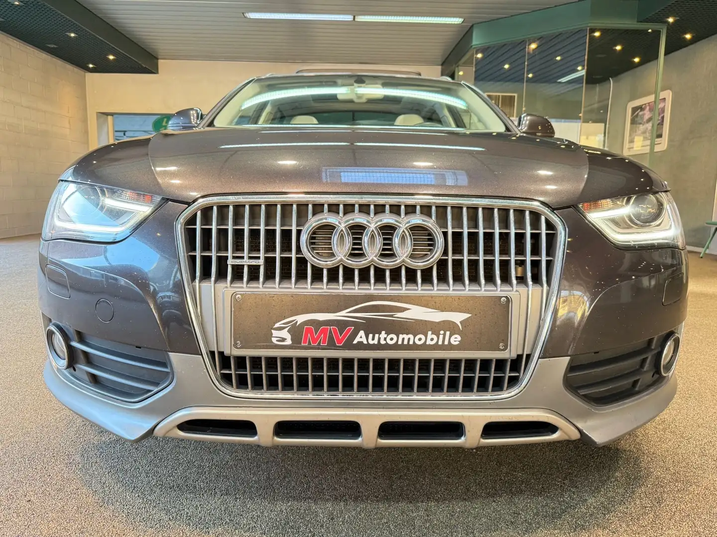 Audi A4 allroad 2.0TDI Quattro S tronic * Euro 6b * Toit Pano * Ac Gris - 2