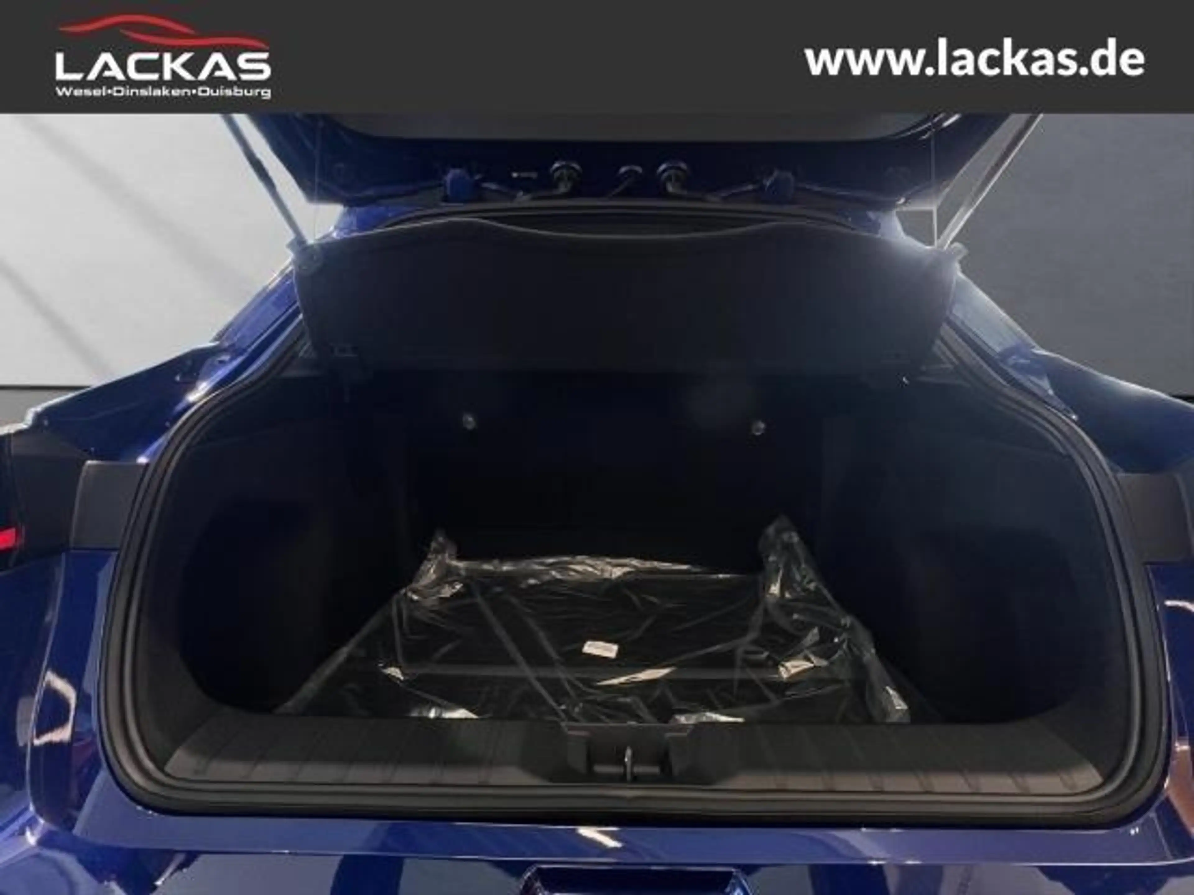 Lexus LBX Basis*1.5*KOMFORT-PAK.*SHZ 15J-GARANTIE — photo 4