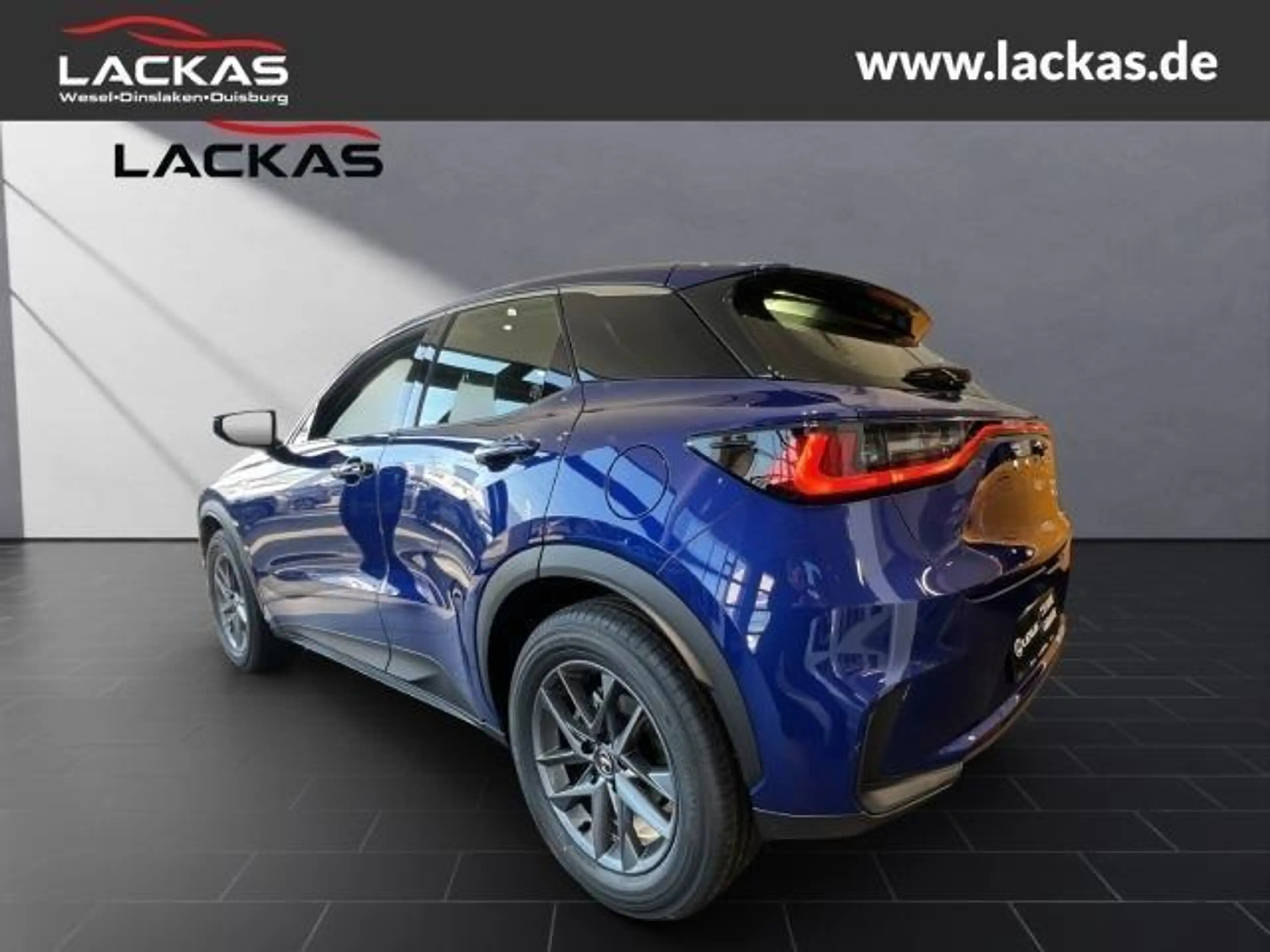 Lexus LBX Basis*1.5*KOMFORT-PAK.*SHZ 15J-GARANTIE — photo 7