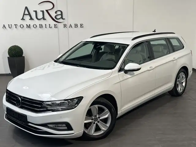 Volkswagen Passat view 2