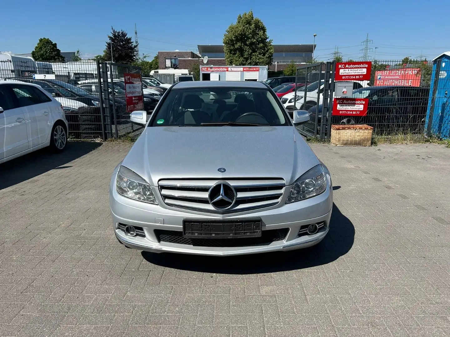 Mercedes-Benz C 220 C -Klasse Lim. C 220 CDI AVANTGARDE Silber - 2