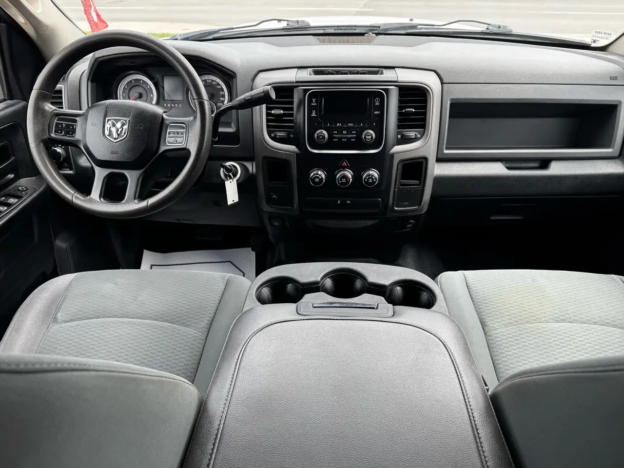 RAM 2500 снимка RAM 2500