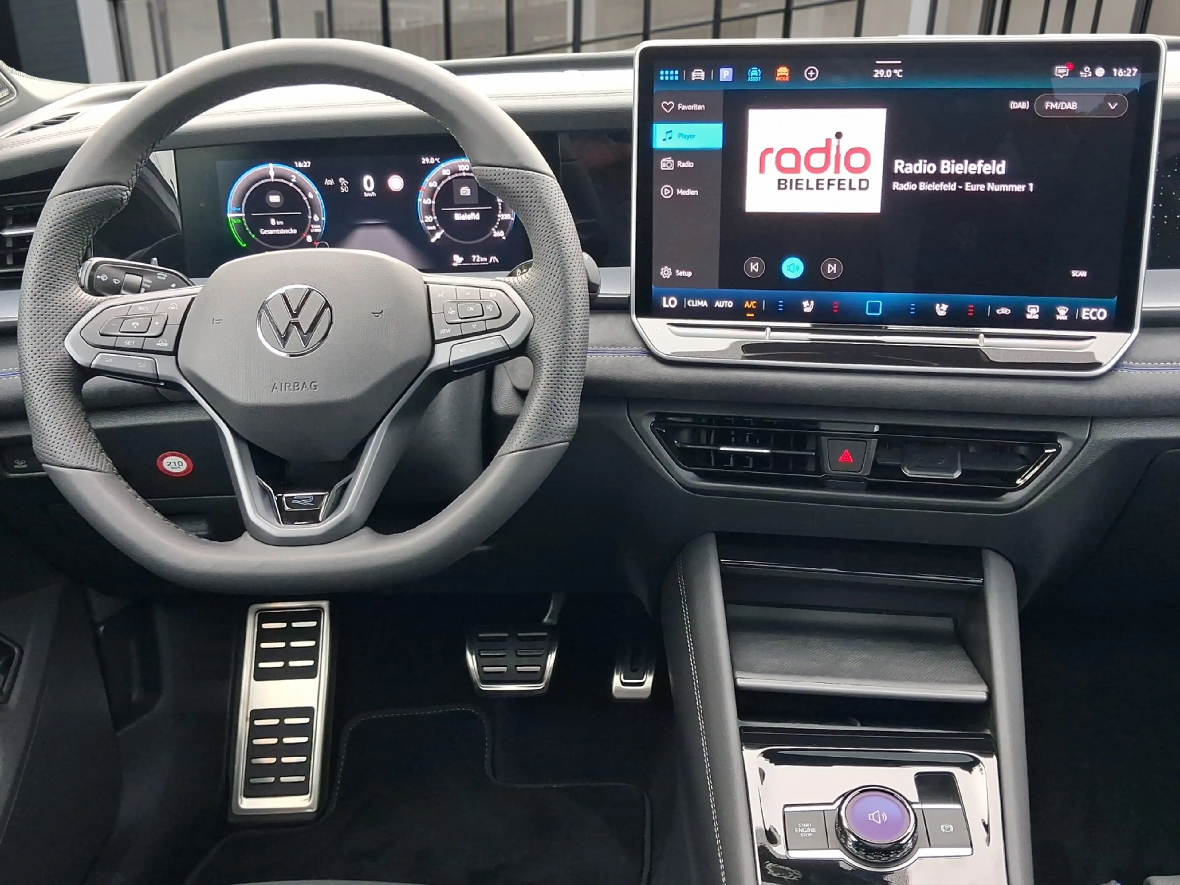 Volkswagen Tayron R-Line 1,5 l eHybrid OPF 130 kW (177 PS) / 85 k... — photo 11