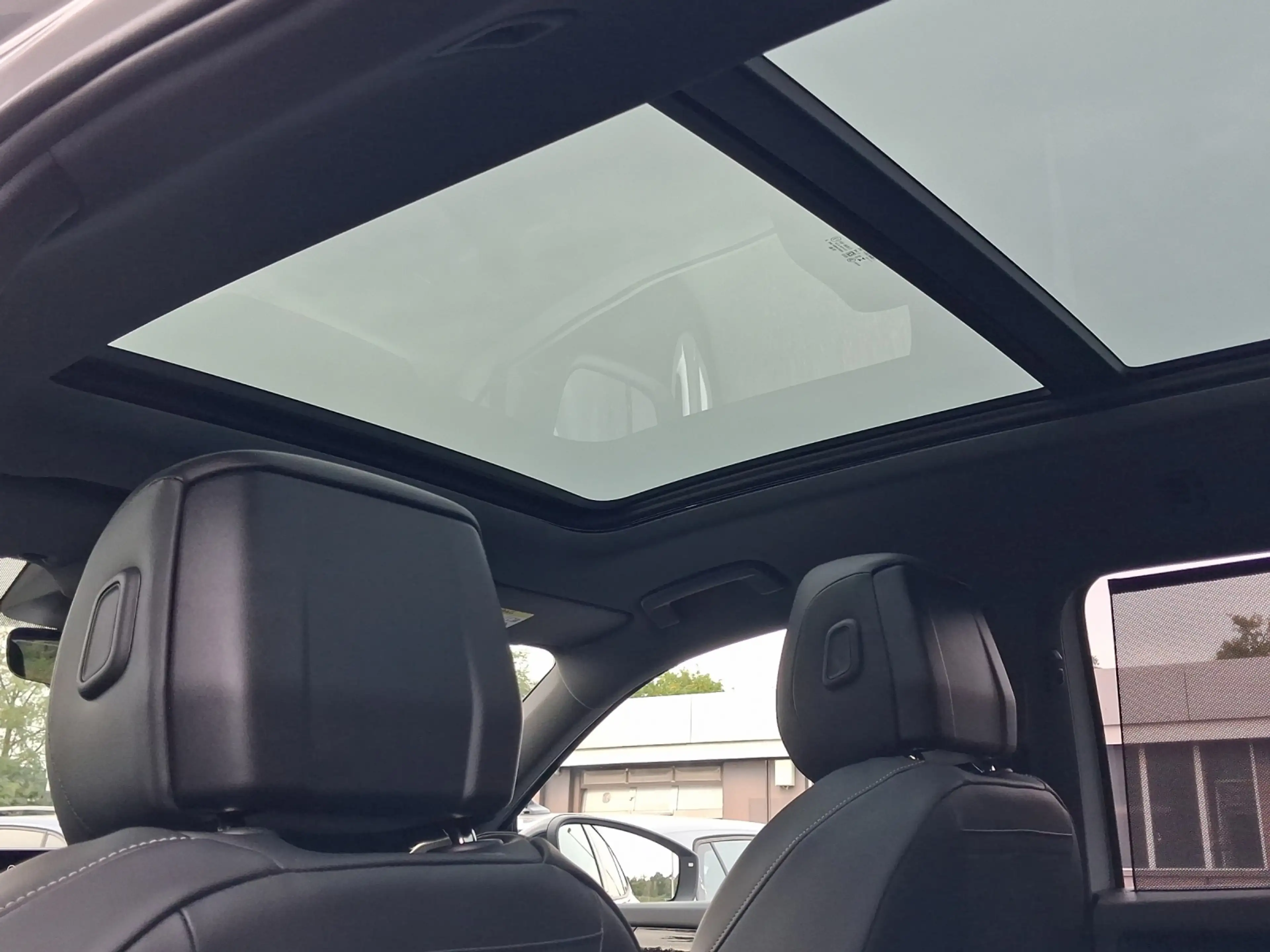 Volkswagen Tayron R-Line 1,5 l eHybrid OPF 130 kW (177 PS) / 85 k... — photo 13