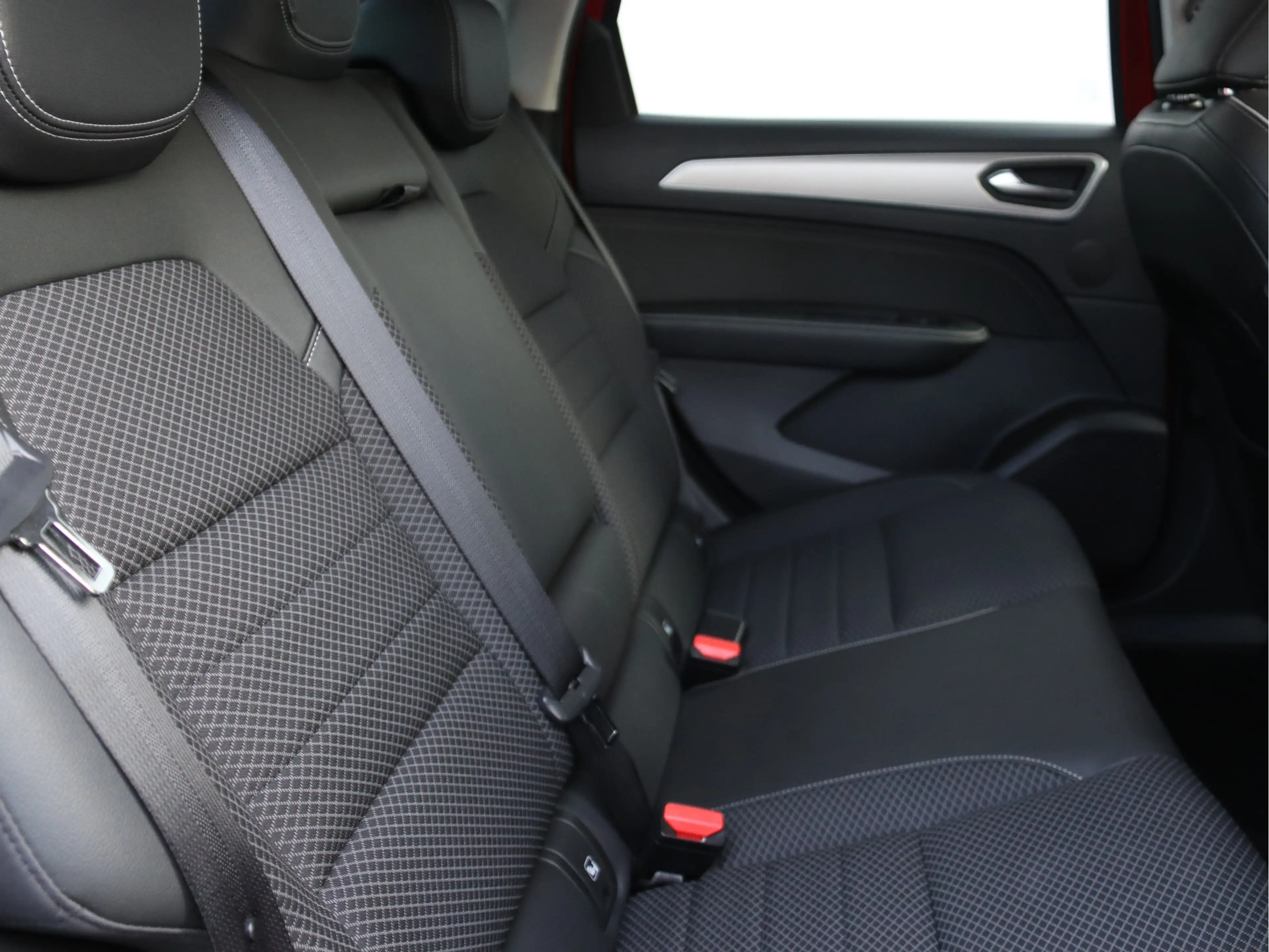 Renault Arkana 1.3 TCe 140 EDC AUTOMAAT / CAMERA / TREKHAAK — photo 7