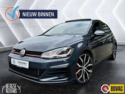 Volkswagen Golf GTI 2.0 TSI Performance Virtual Pano Keyless
