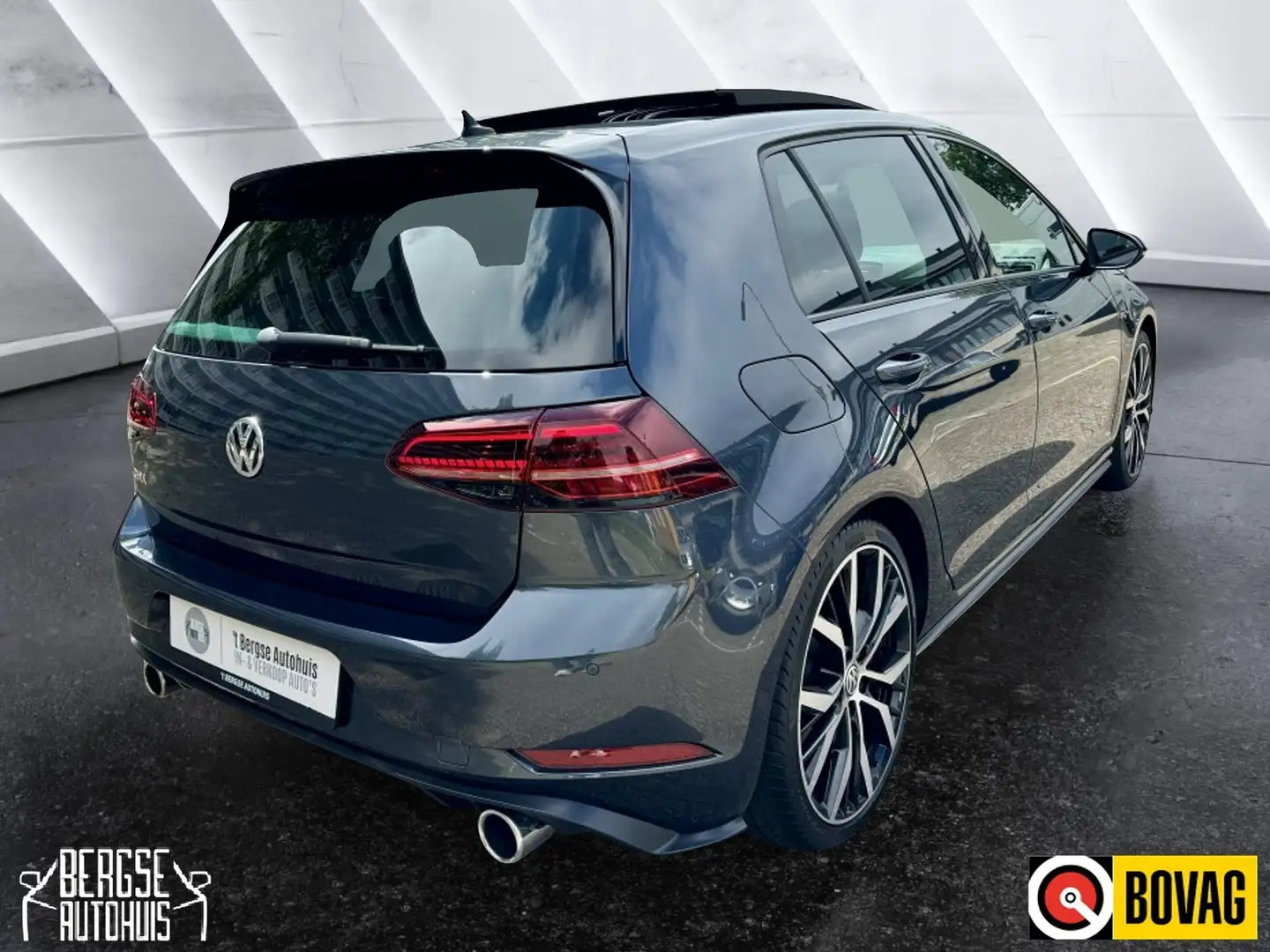 Volkswagen Golf GTI 2.0 TSI Performance Virtual Pano Keyless Niebieski - 2