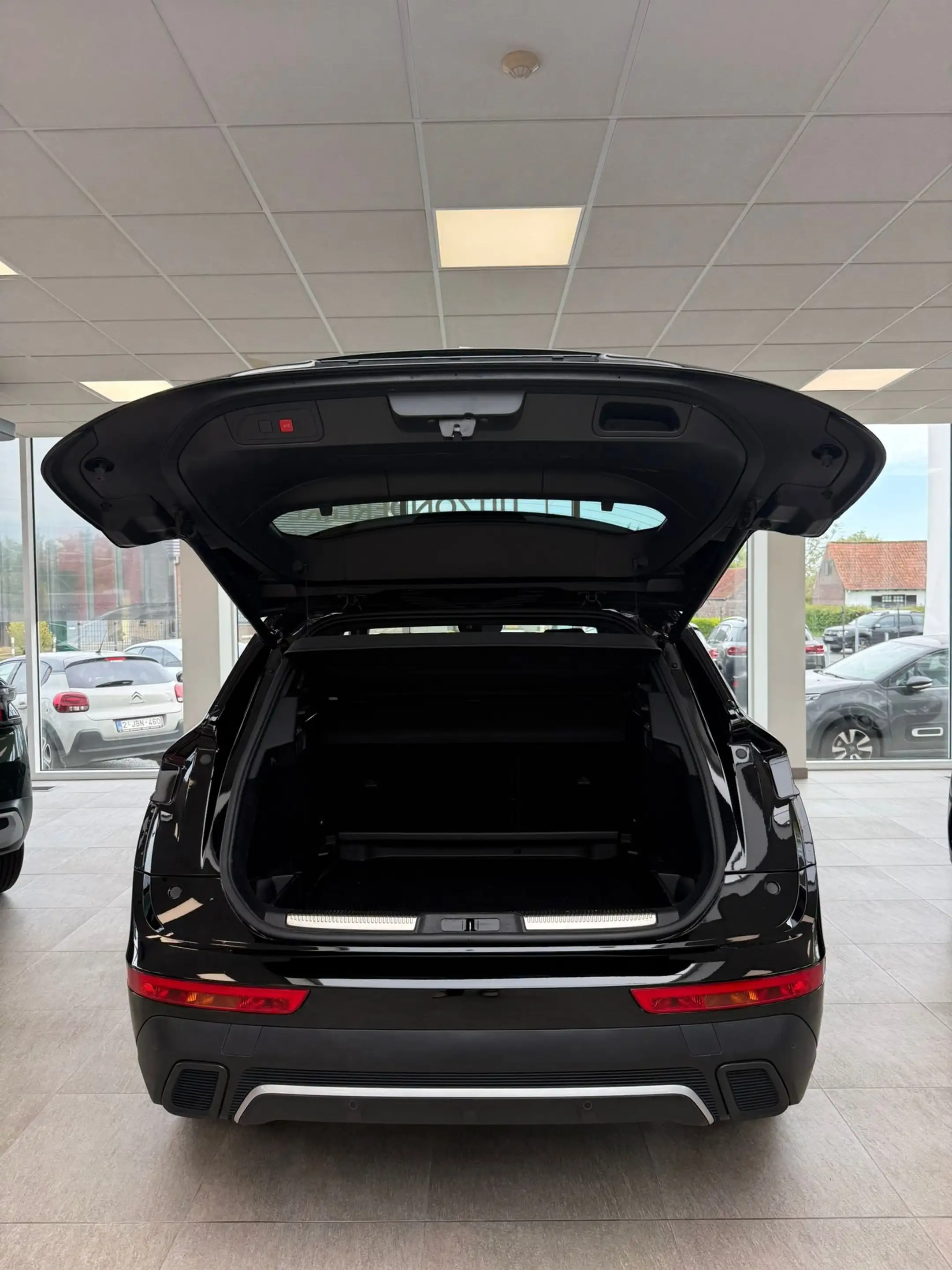 DS Automobiles DS 7 DS 7 1.5 BlueHDi 130 automatic Opera — photo 9