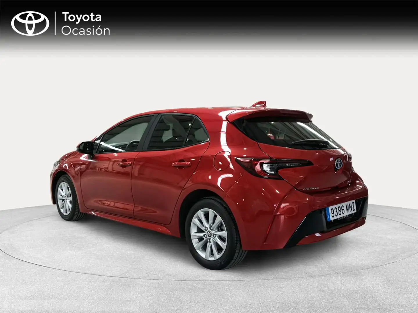 Toyota Corolla 140H Active Plus Rojo - 2