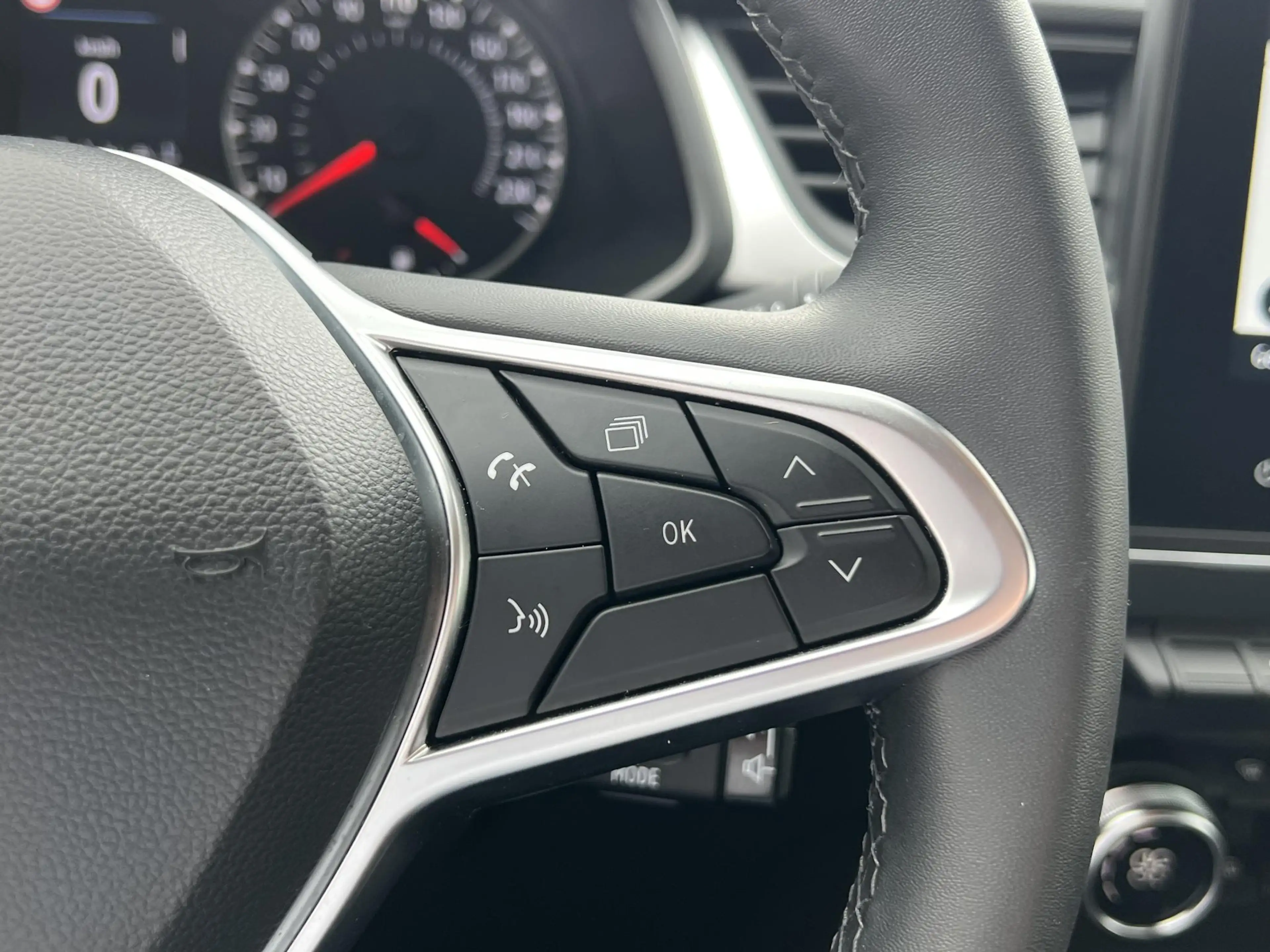 Renault Captur 1.0 TCe 90 evolution Black Line | Navigatie | Clim — photo 19