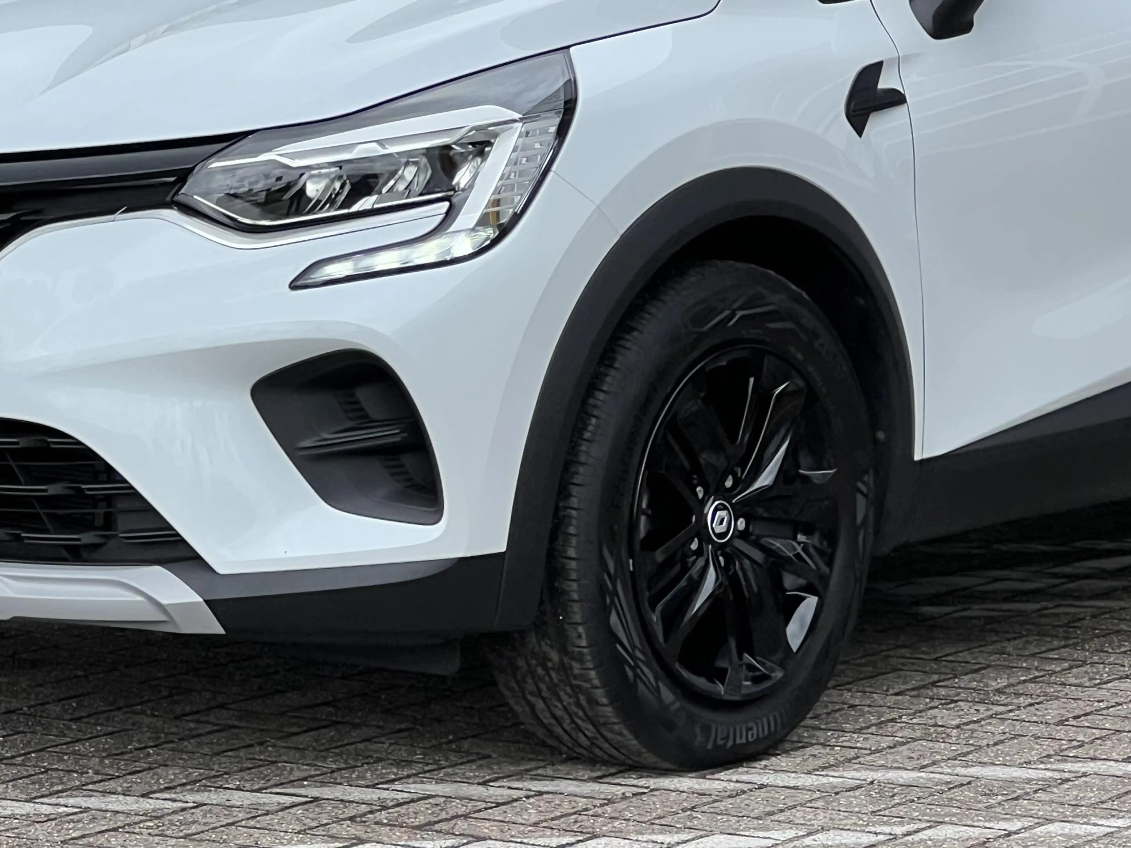 Renault Captur 1.0 TCe 90 evolution Black Line | Navigatie | Clim — photo 13