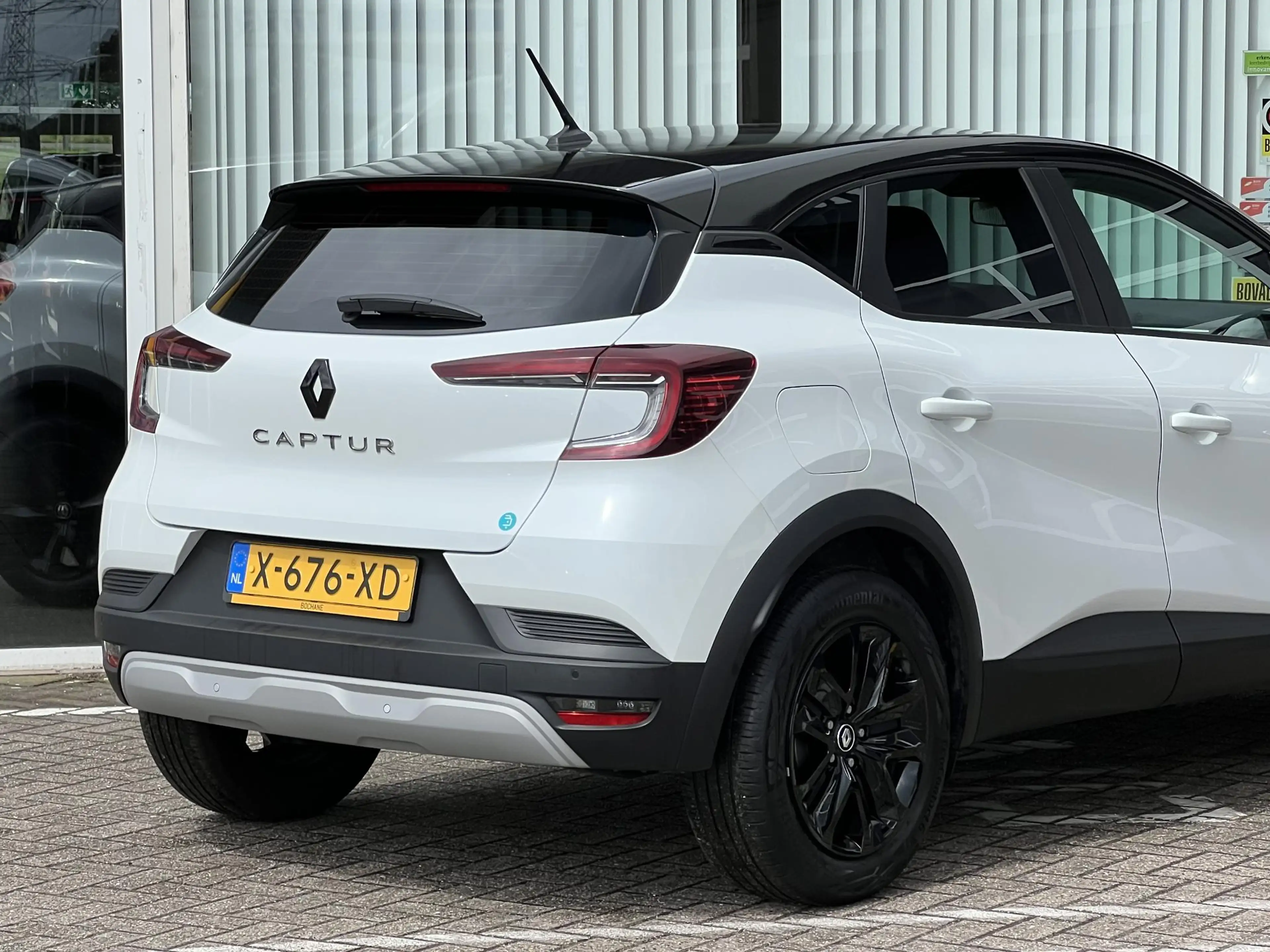 Renault Captur 1.0 TCe 90 evolution Black Line | Navigatie | Clim — photo 16