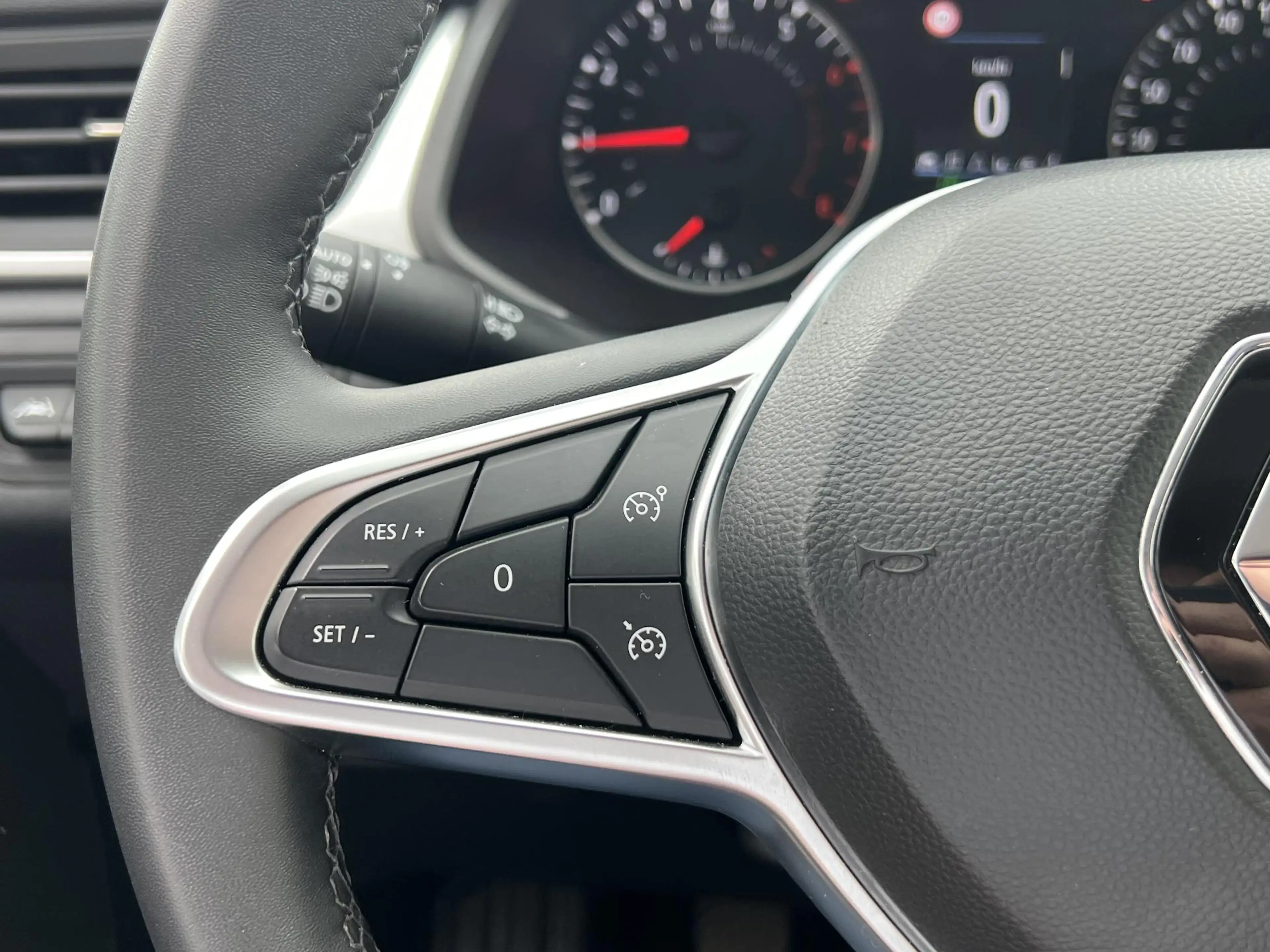 Renault Captur 1.0 TCe 90 evolution Black Line | Navigatie | Clim — photo 18