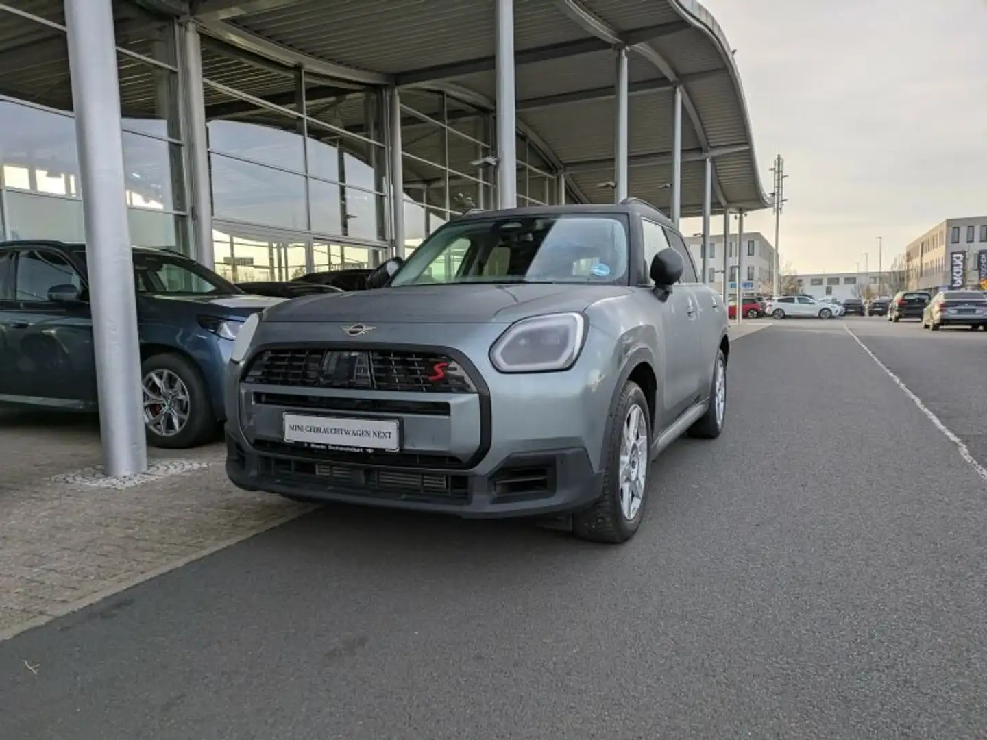 MINI Countryman S All4 Glasdach. AHK. HeadUp. Vert - 2