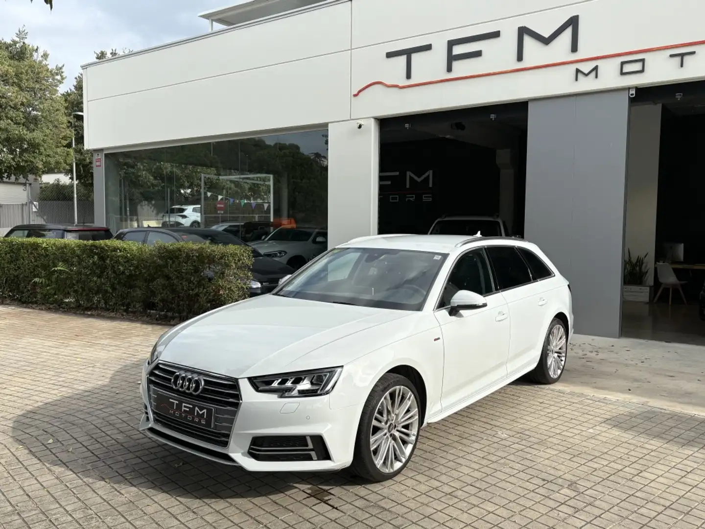 Audi A4 Avant 2.0 TFSI ultra S line ed. S-T 140kW Blanco - 1