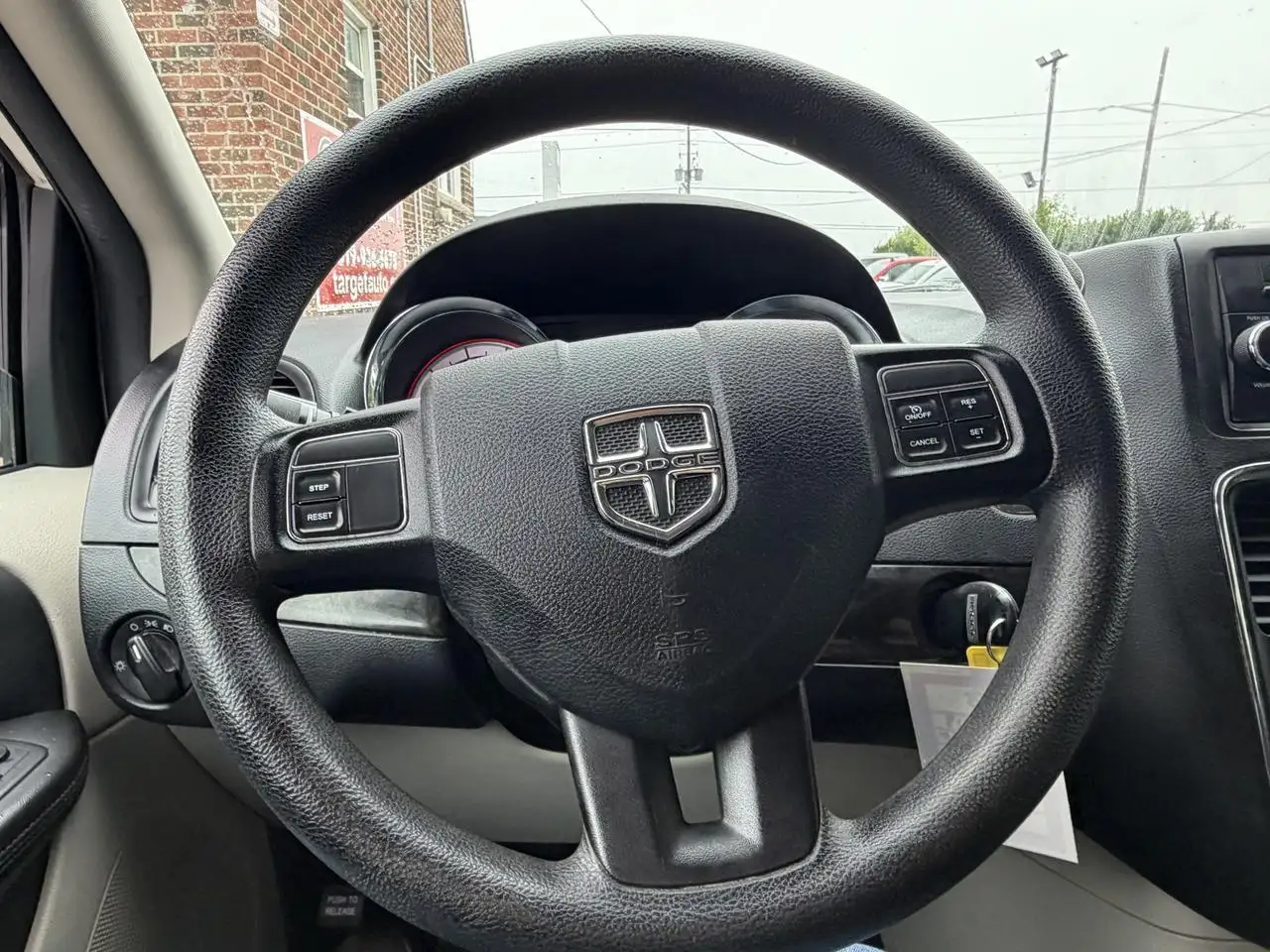 Dodge Grand Caravan photo Dodge Grand Caravan
