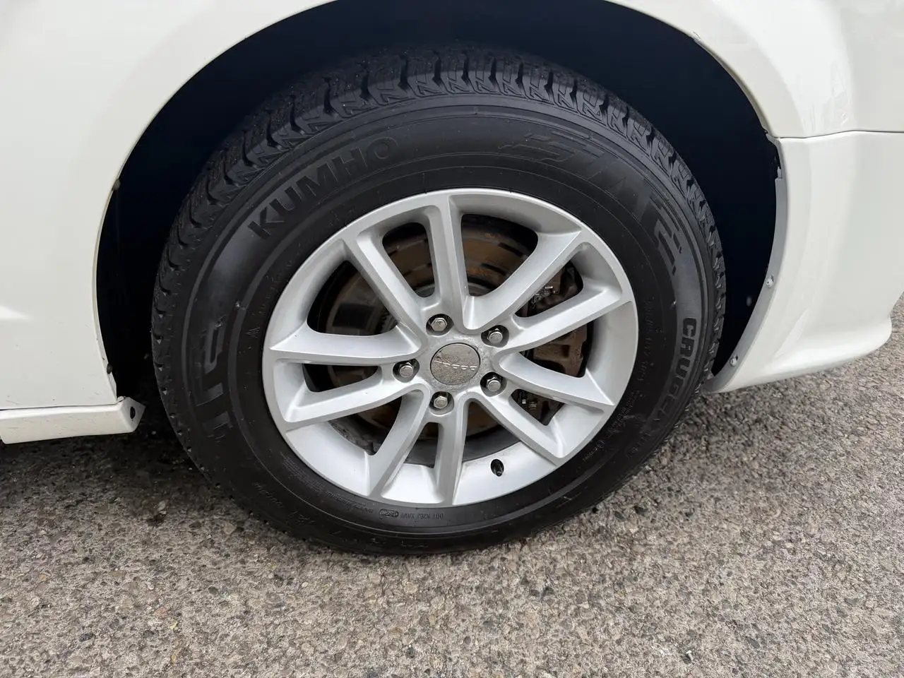 Dodge Grand Caravan photo Dodge Grand Caravan