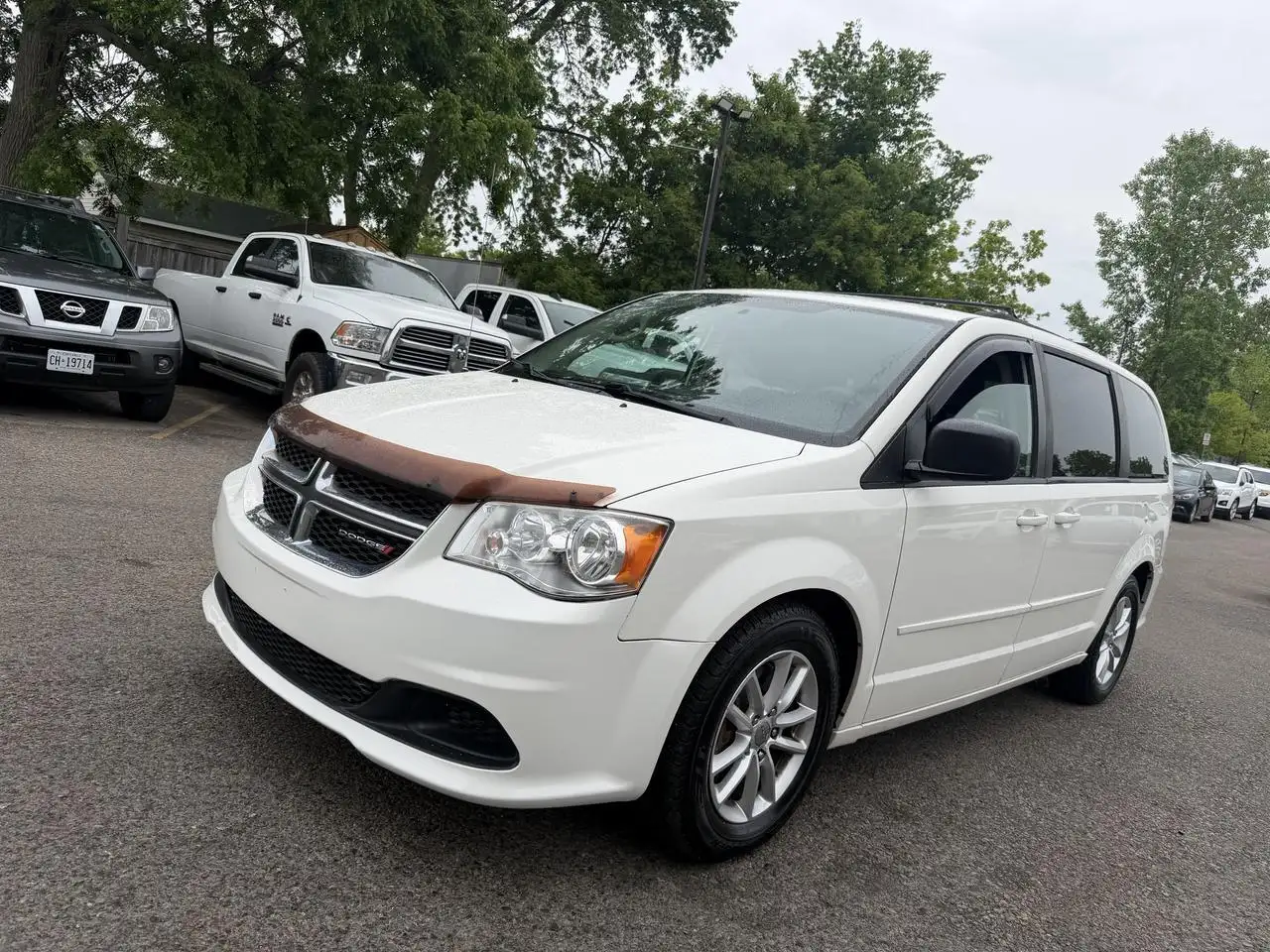 Dodge Grand Caravan photo Dodge Grand Caravan