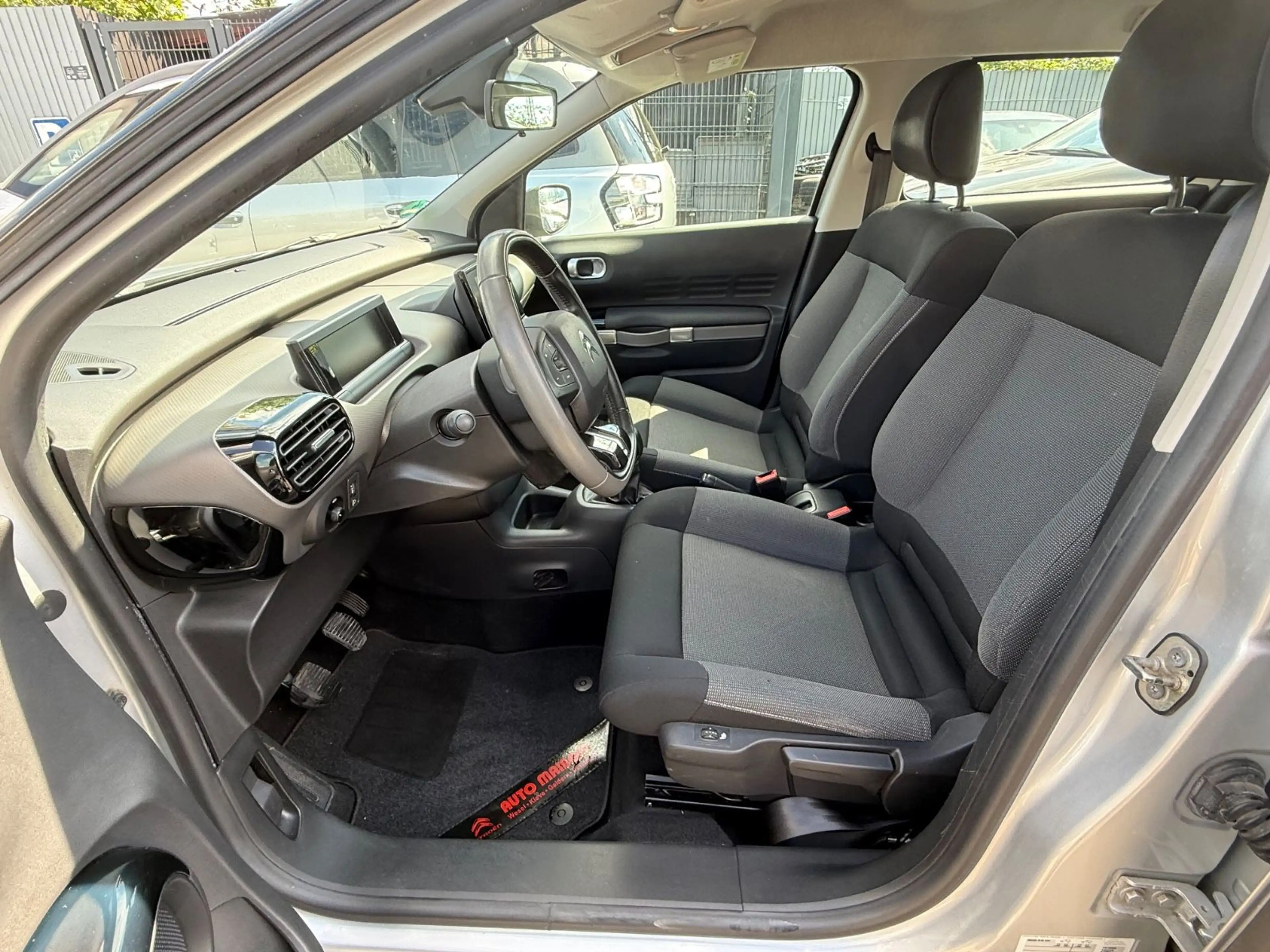 Citroen C4 Cactus Feel — photo 9