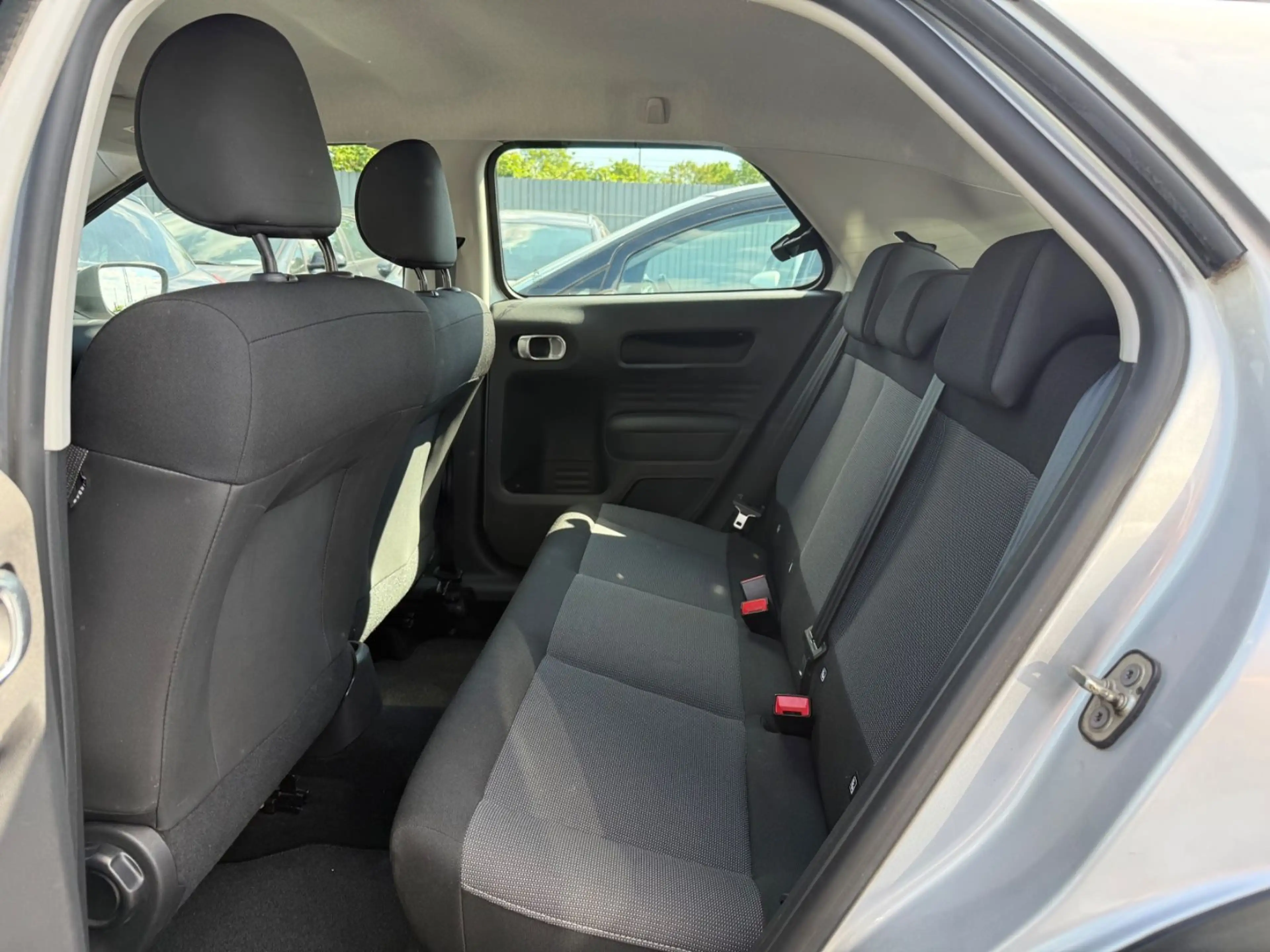 Citroen C4 Cactus Feel — photo 11