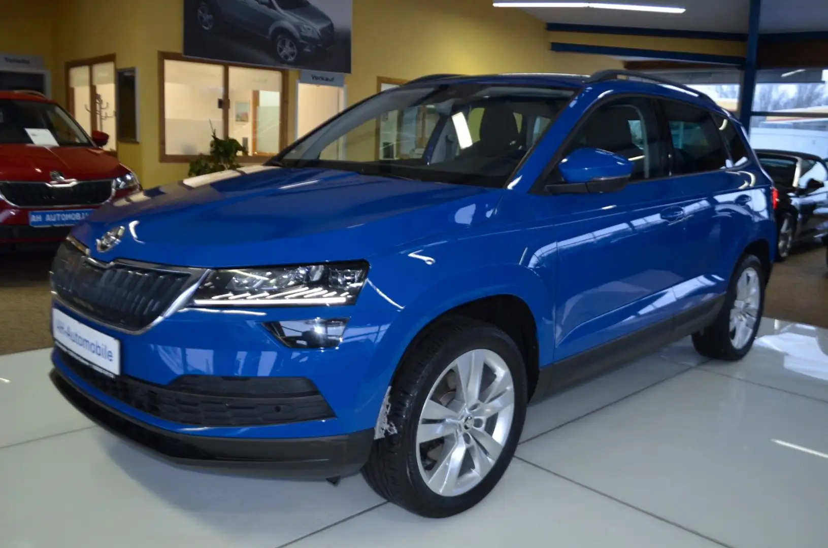 Skoda Karoq Style 4x4 AUTOMATIK / XENON / NAVI / PDC Blau - 1