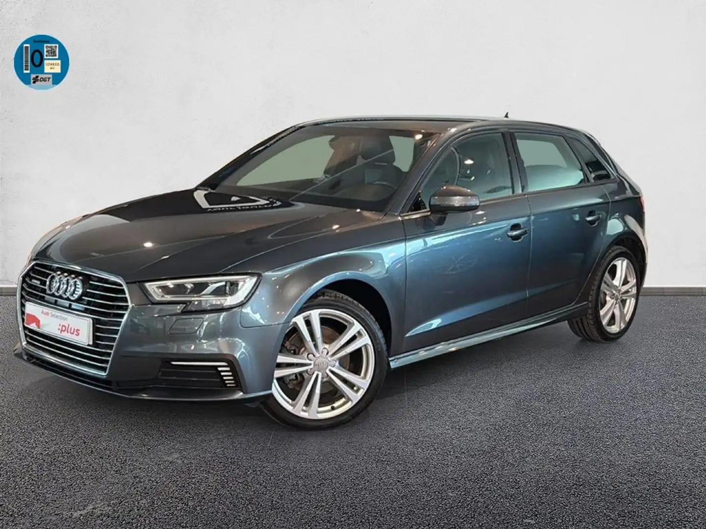 Audi A3 Sportback 40 e-tron S line S tronic Gris - 1