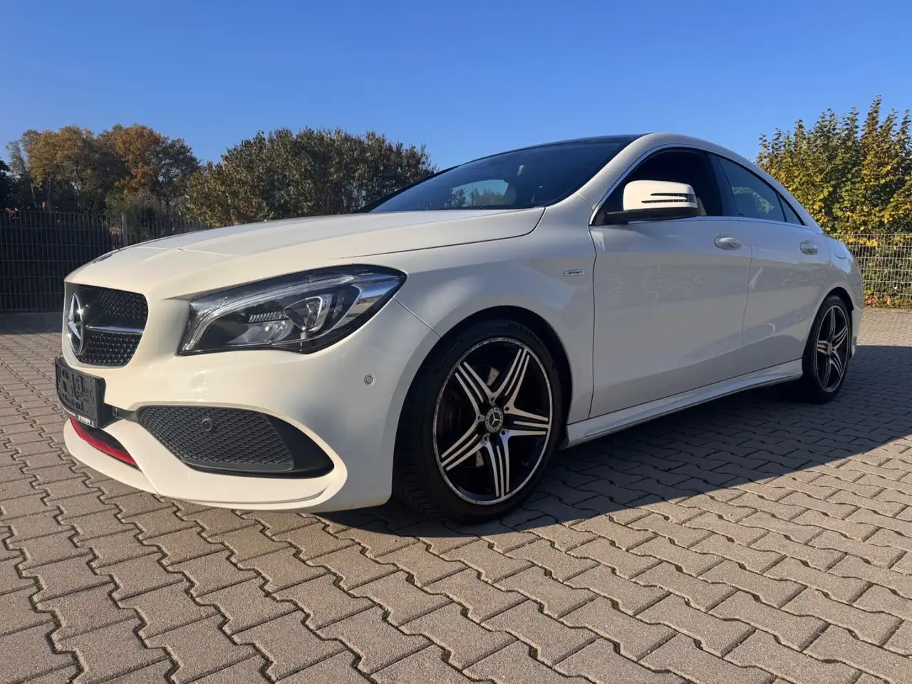 Mercedes-Benz CLA 250