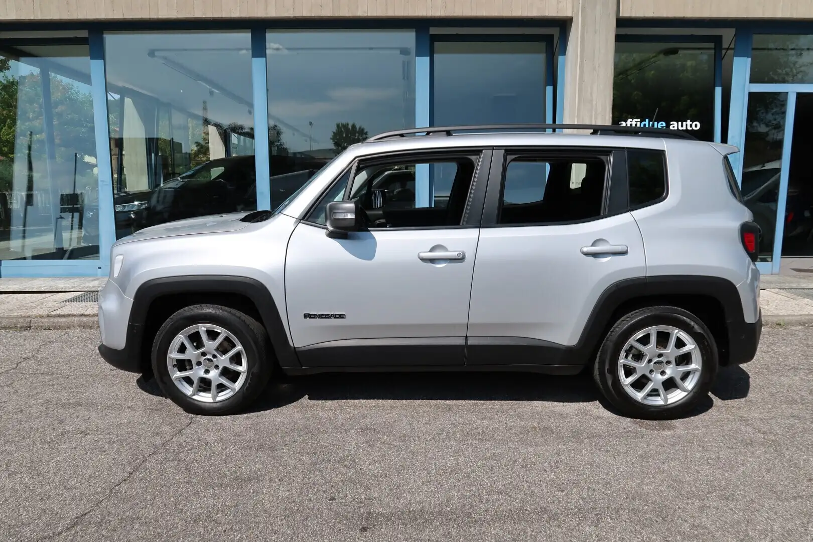 Jeep Renegade Renegade 1.0 T3 120 cv Limited Argento - 2