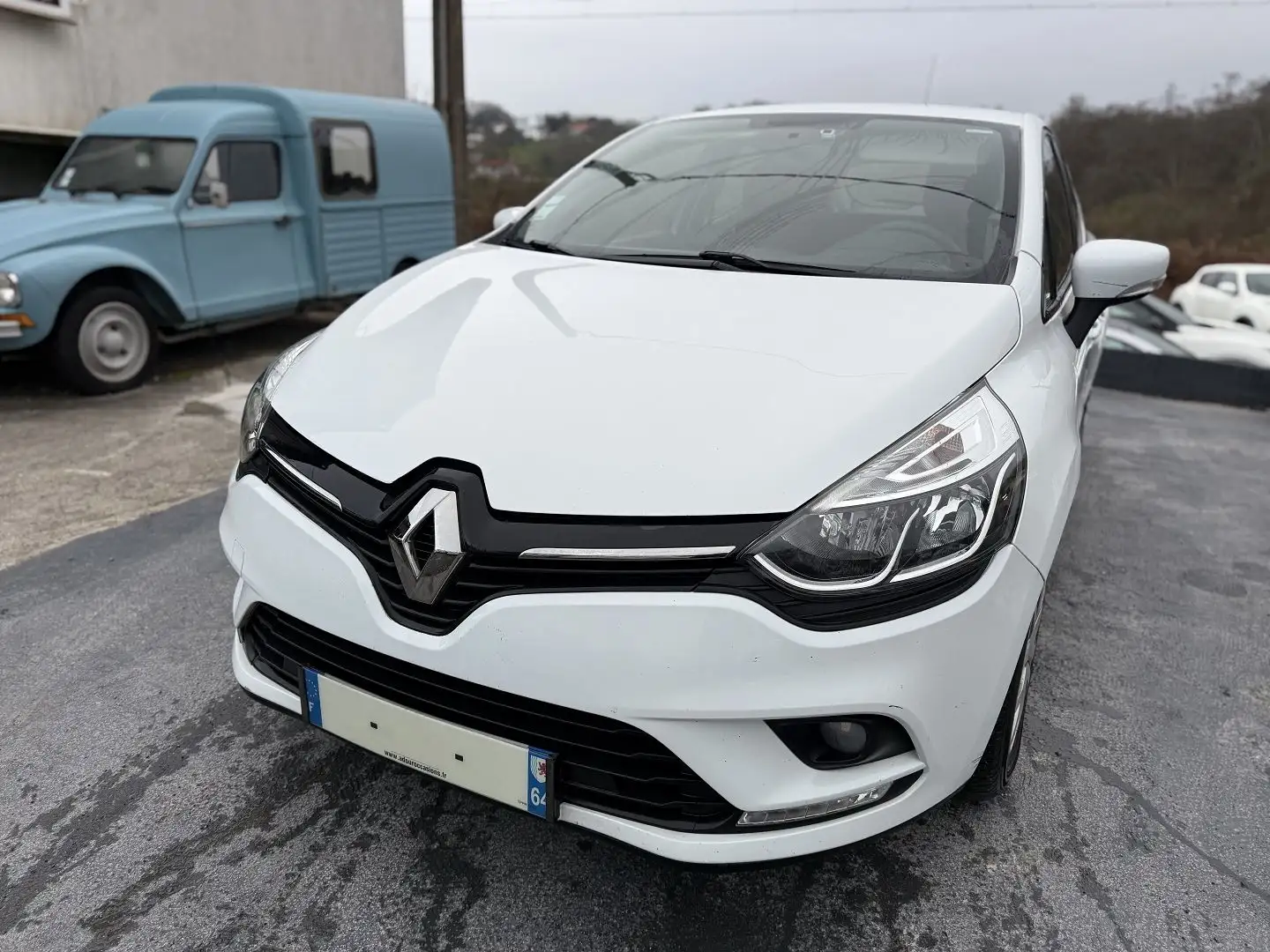 Renault Clio 1.5 DCI 90CH ENERGY AIR MEDIANAV E6C Blanc - 2